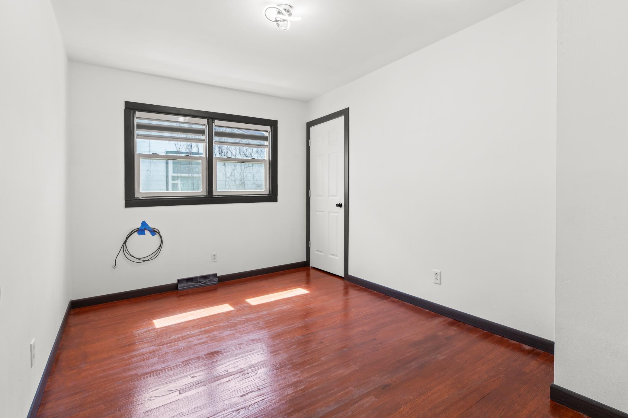 1409 13th Avenue N Property Photo 16