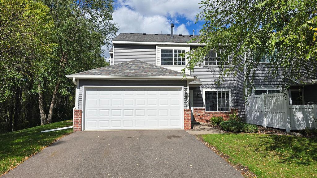 2024 Gresham Avenue N Property Photo 1