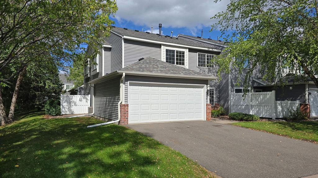2024 Gresham Avenue N Property Photo 20