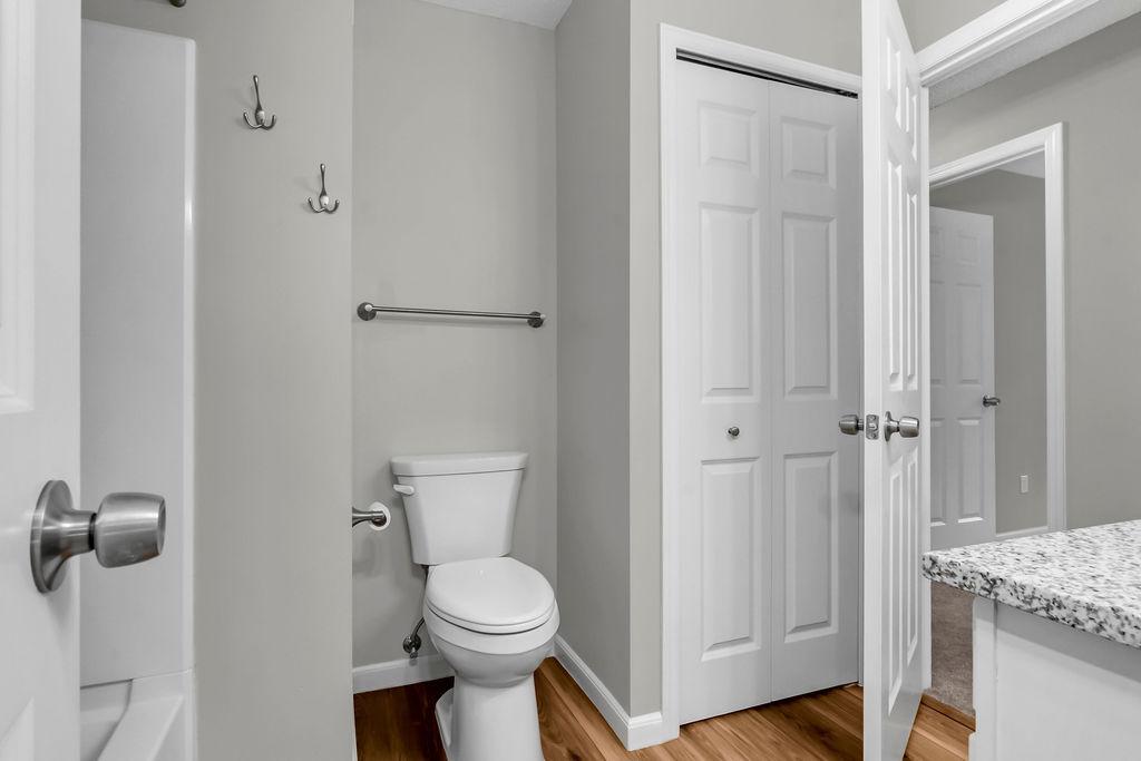 2024 Gresham Avenue N Property Photo 21