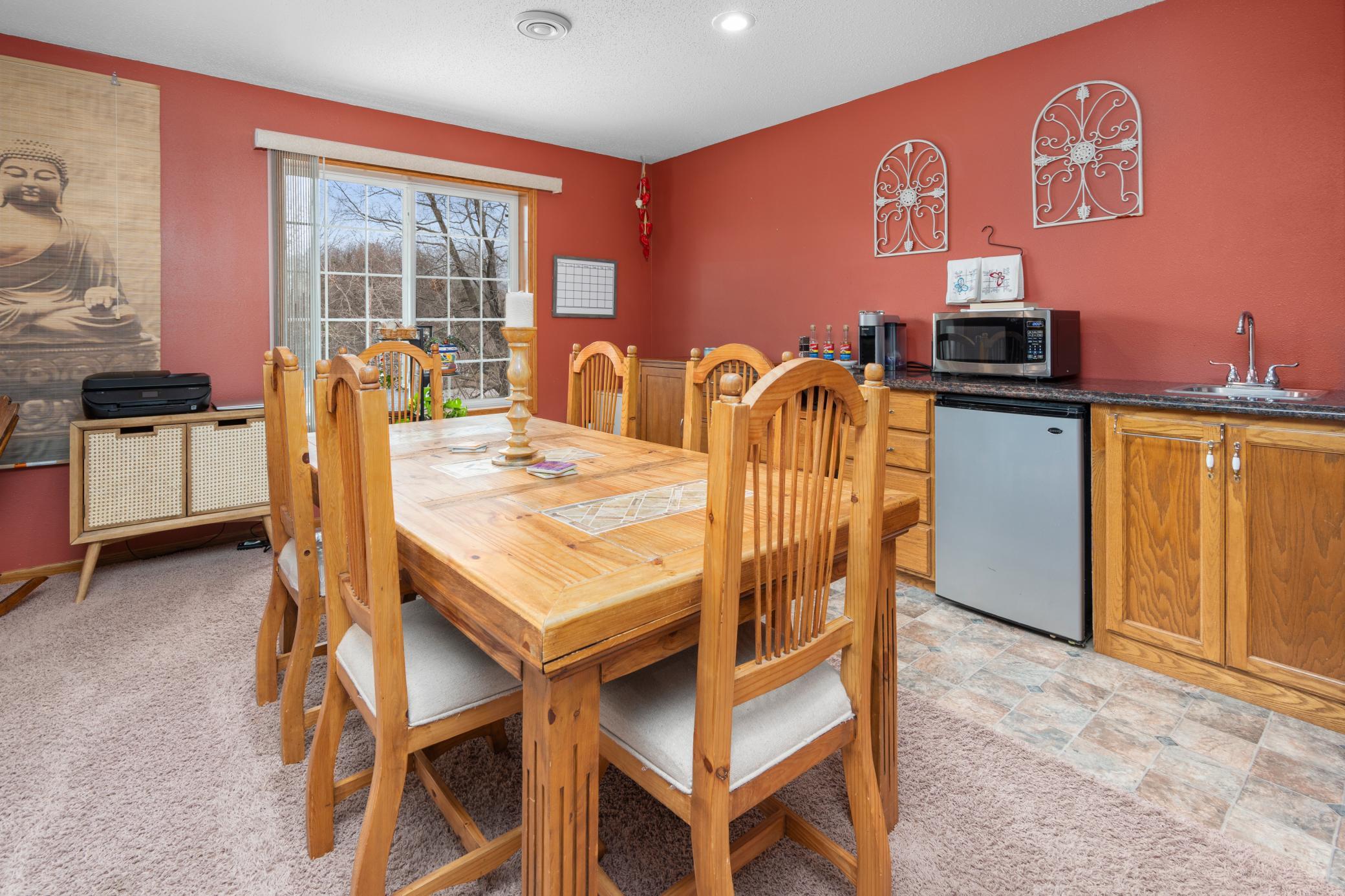 663 Roosevelt Road Property Photo 10