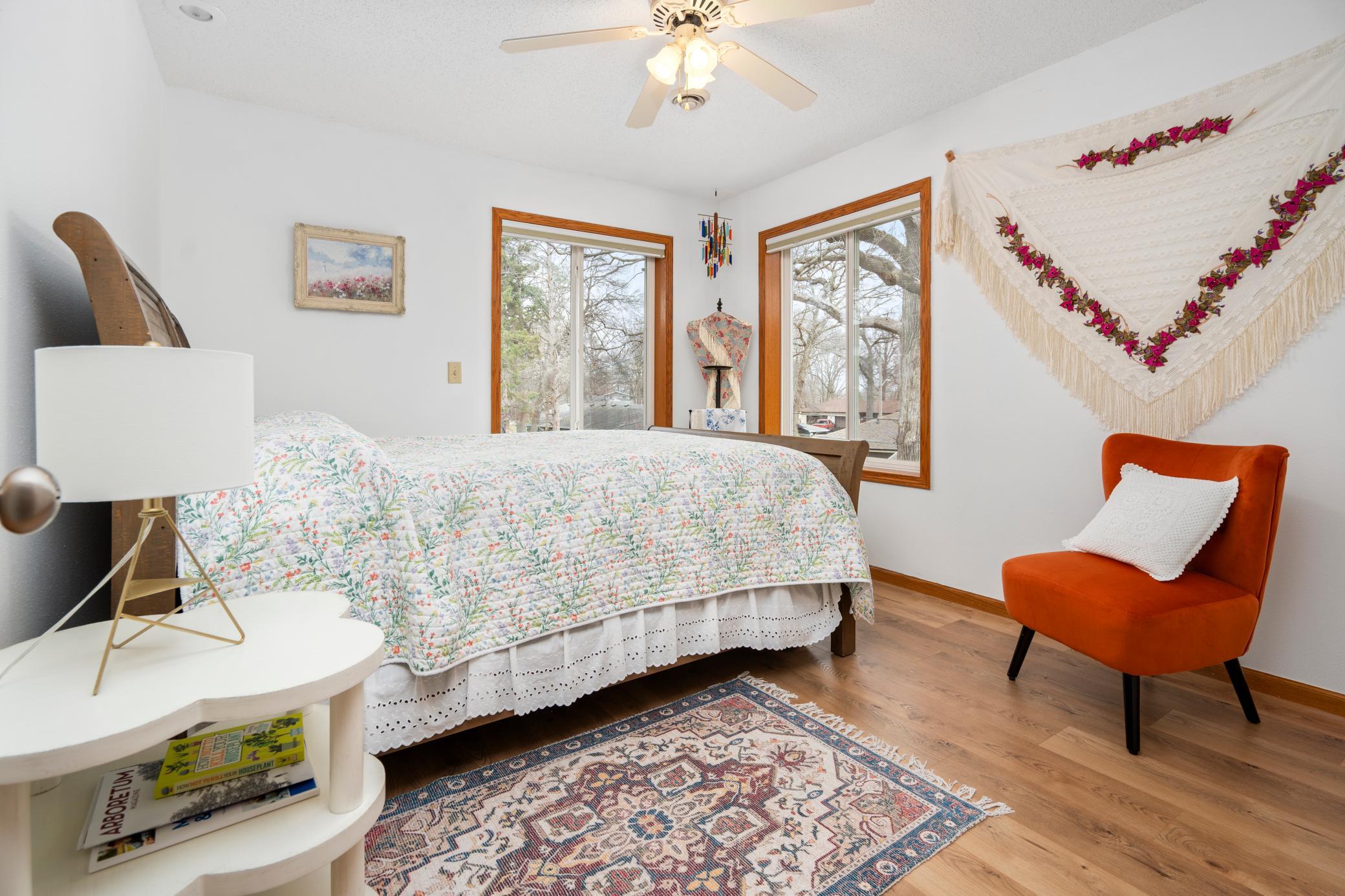 663 Roosevelt Road Property Photo 11
