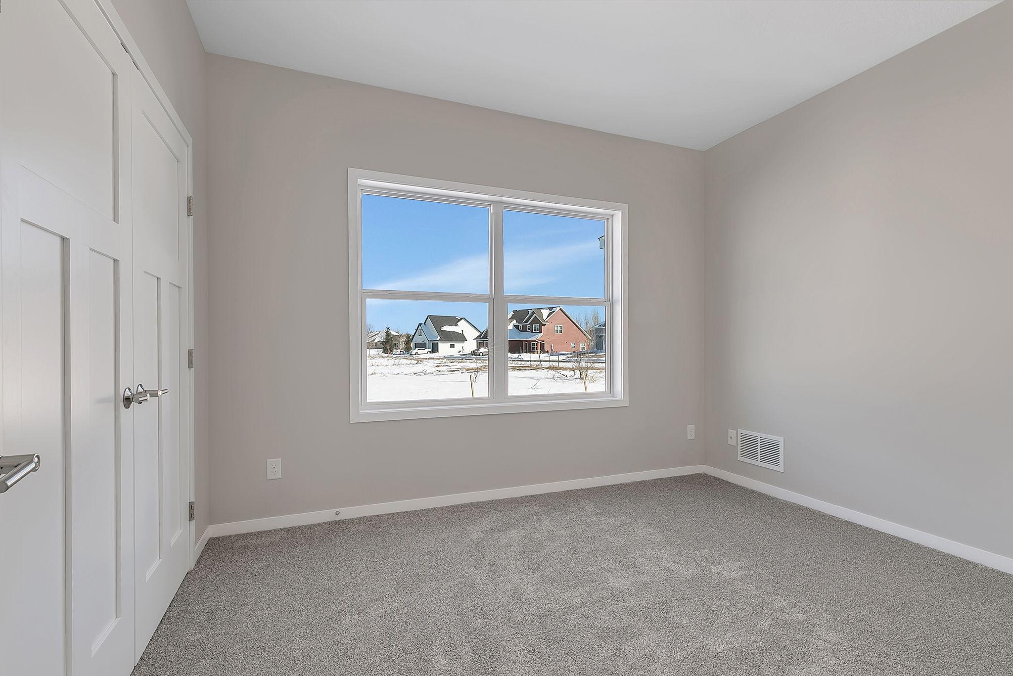 3085 Nottingham Road S Property Photo 16