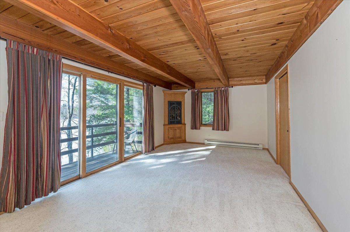 8305 S Summer Road Property Photo 14