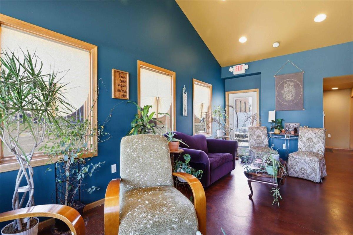 113 Railroad Avenue Se Property Photo 10