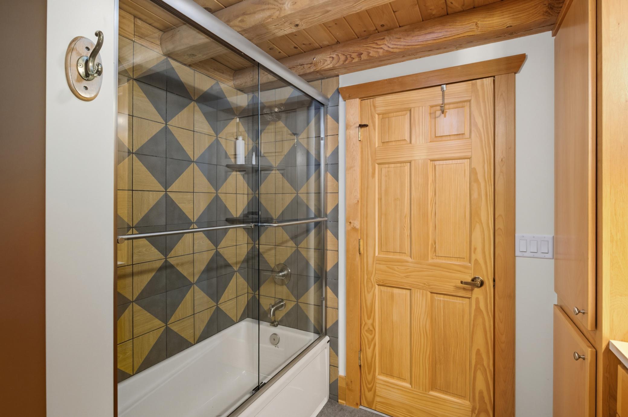 2870 218th Street Property Photo 20