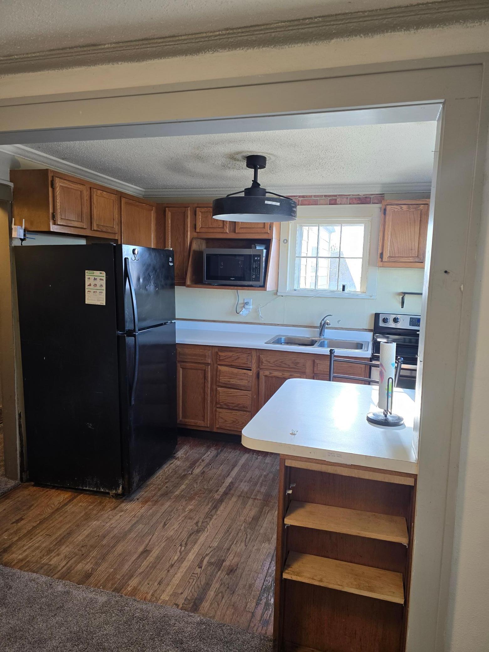 14 3rd Street E Property Photo 3