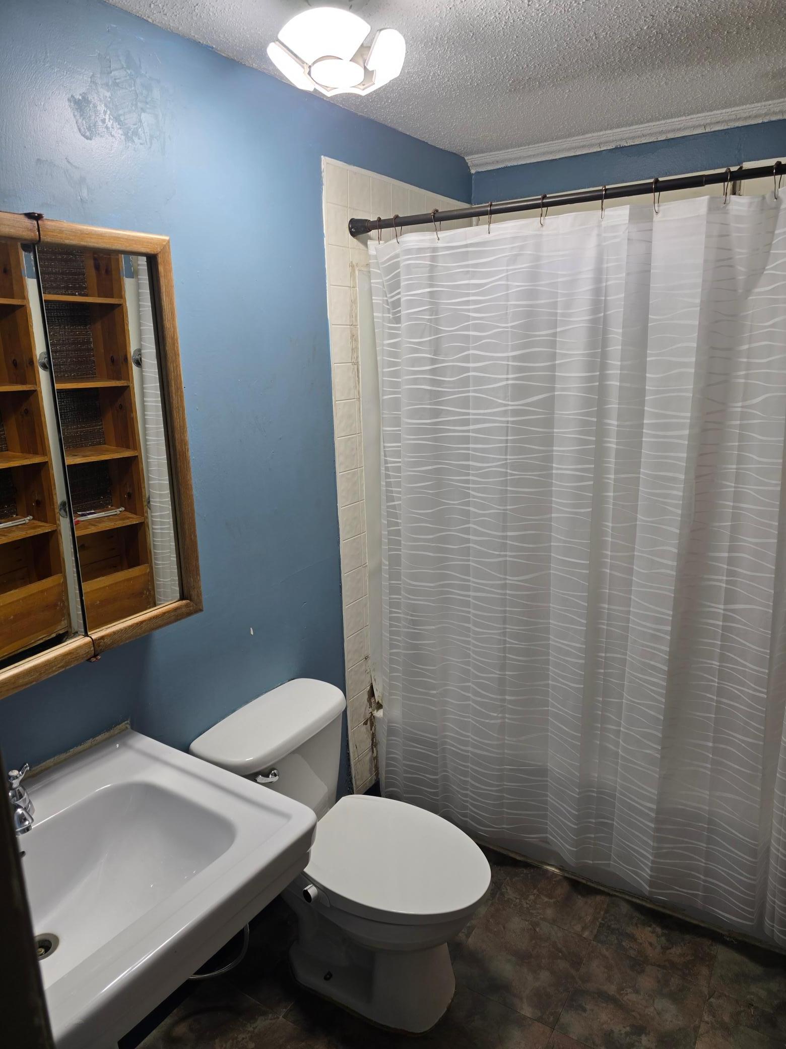 14 3rd Street E Property Photo 9