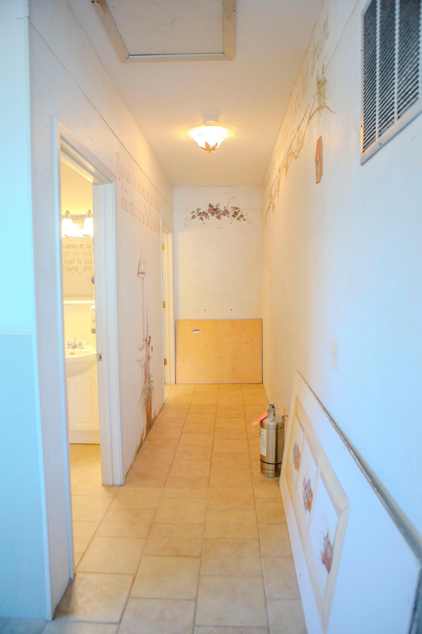 118 E Main Street Property Photo 20
