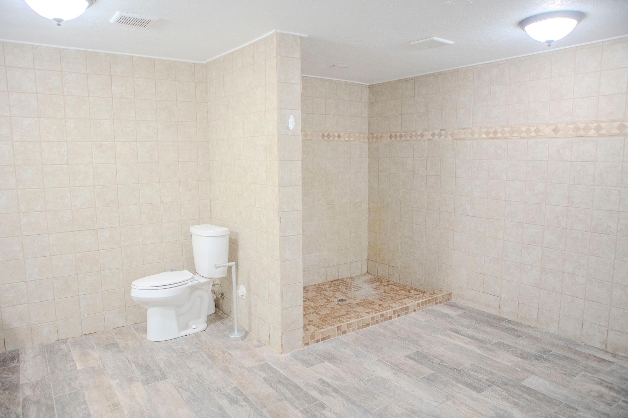 118 E Main Street Property Photo 34