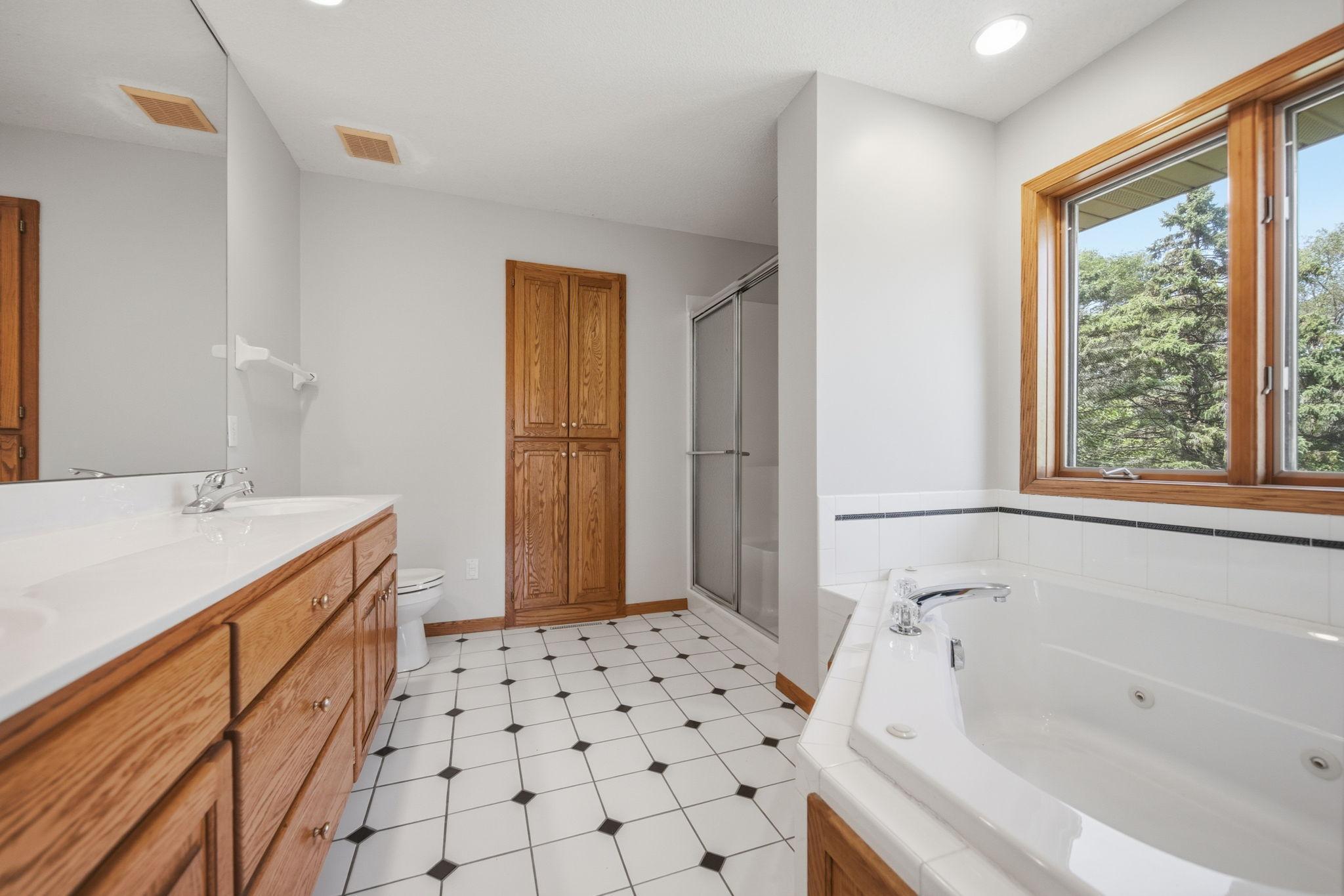 1241 Oryan Trail N Property Photo 39