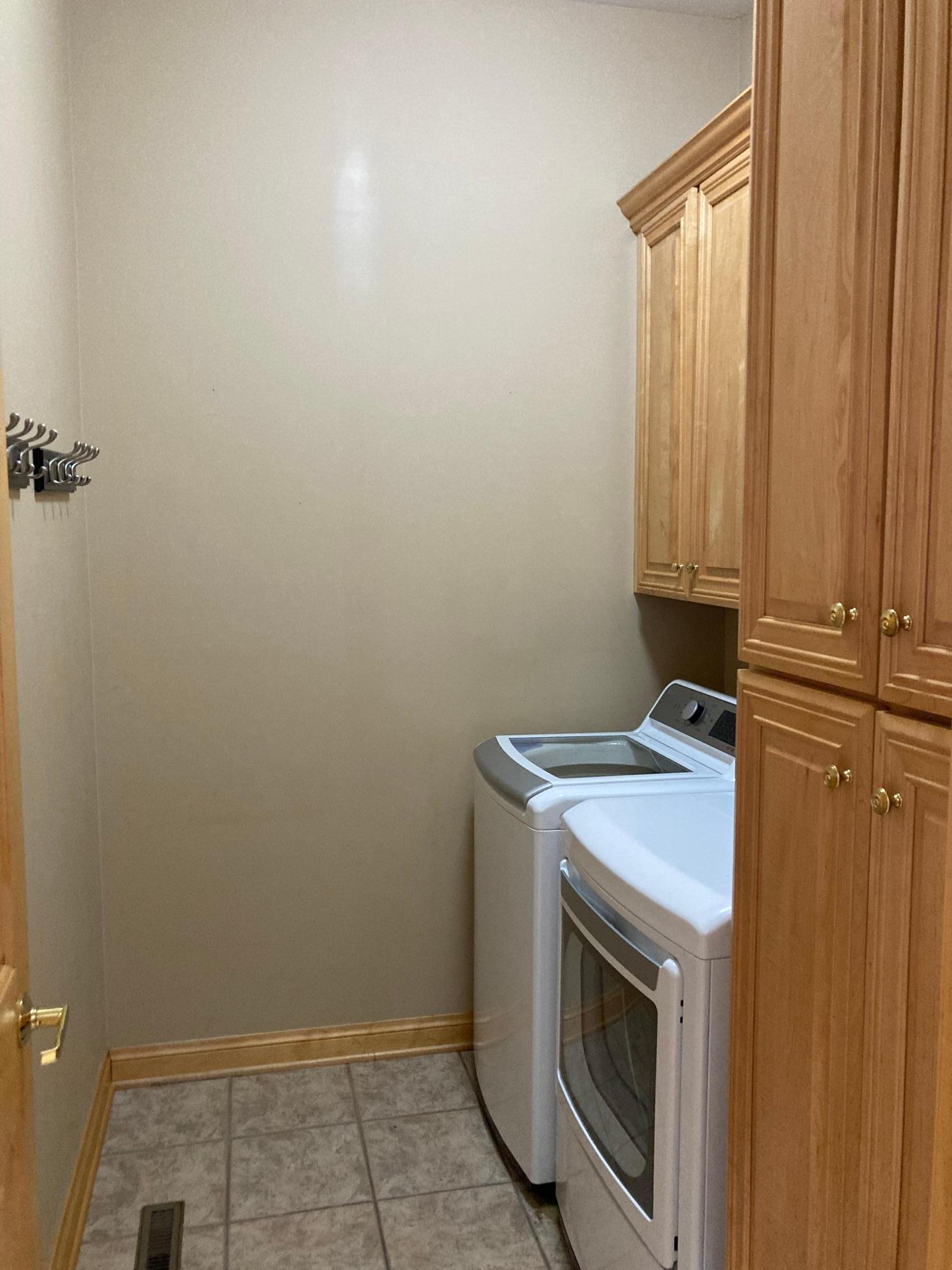 7000 Halifax Lane Nw Property Photo 17