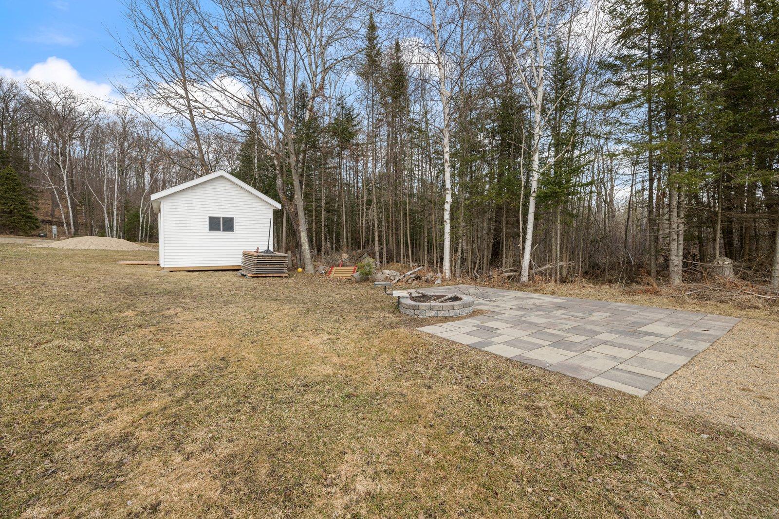 19555 County Road 452 Property Photo 6