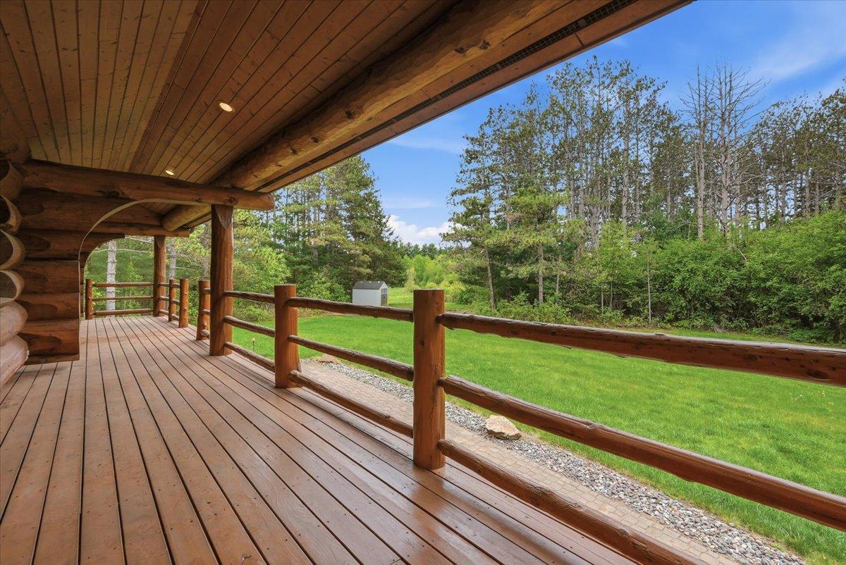 6483 State Highway 95 Property Photo 3