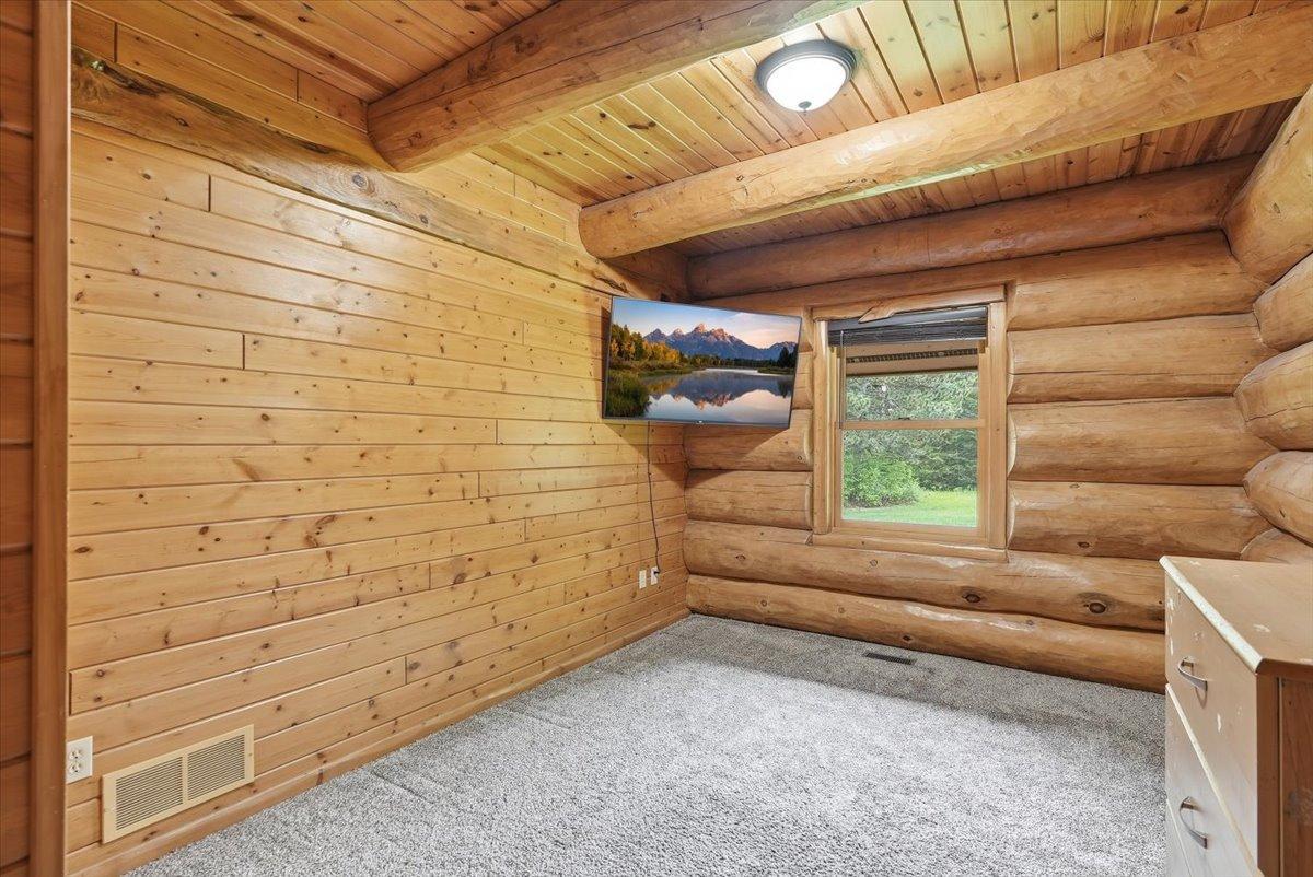 6483 State Highway 95 Property Photo 21