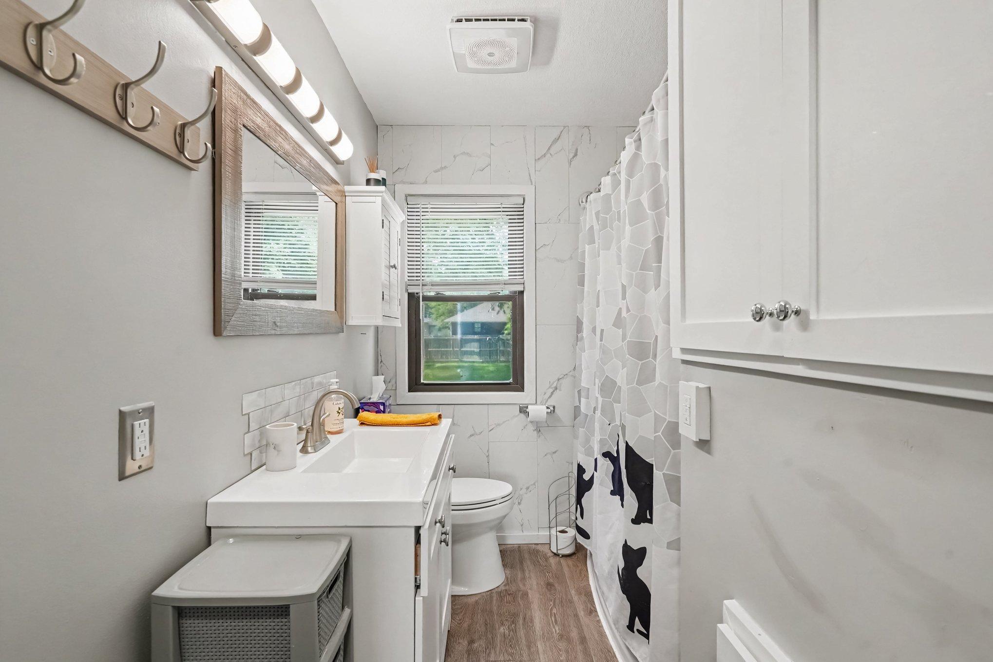 1257 Parallel Street Property Photo 11