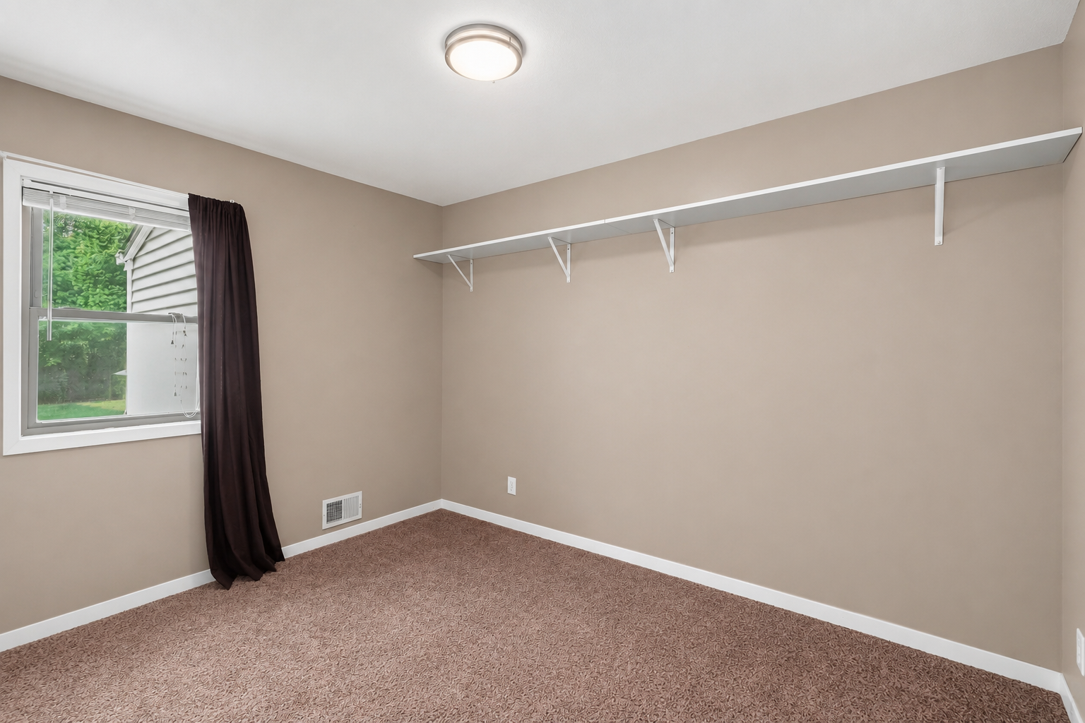 1257 Parallel Street Property Photo 12