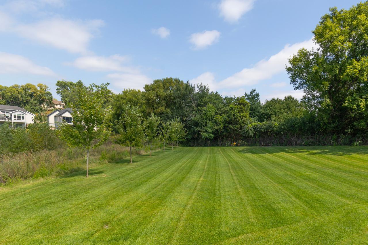 16860 Valley Road Property Photo 3