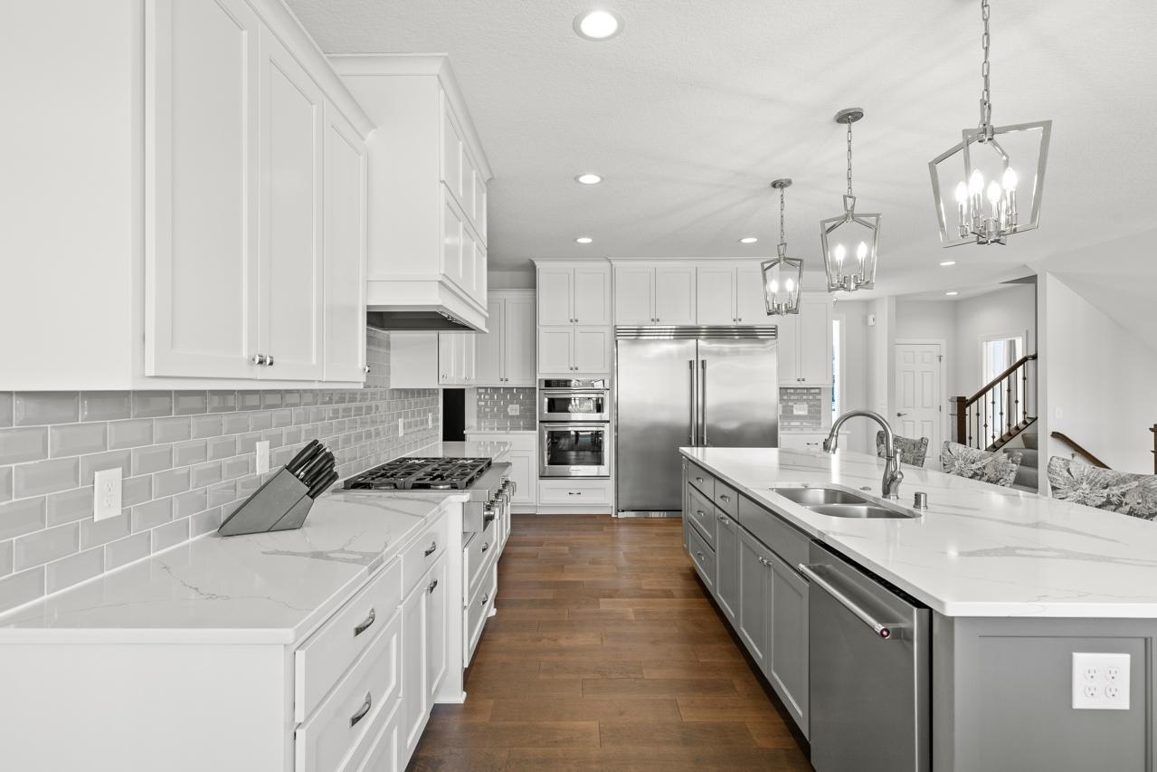 16860 Valley Road Property Photo 8