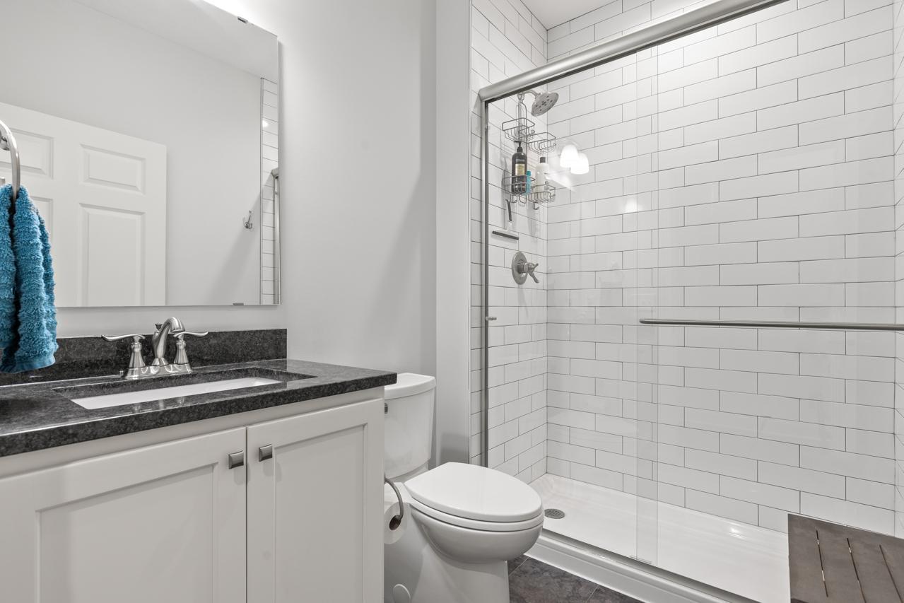 16860 Valley Road Property Photo 27