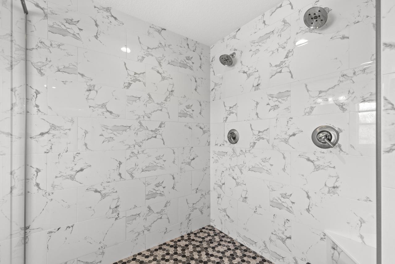 16860 Valley Road Property Photo 34
