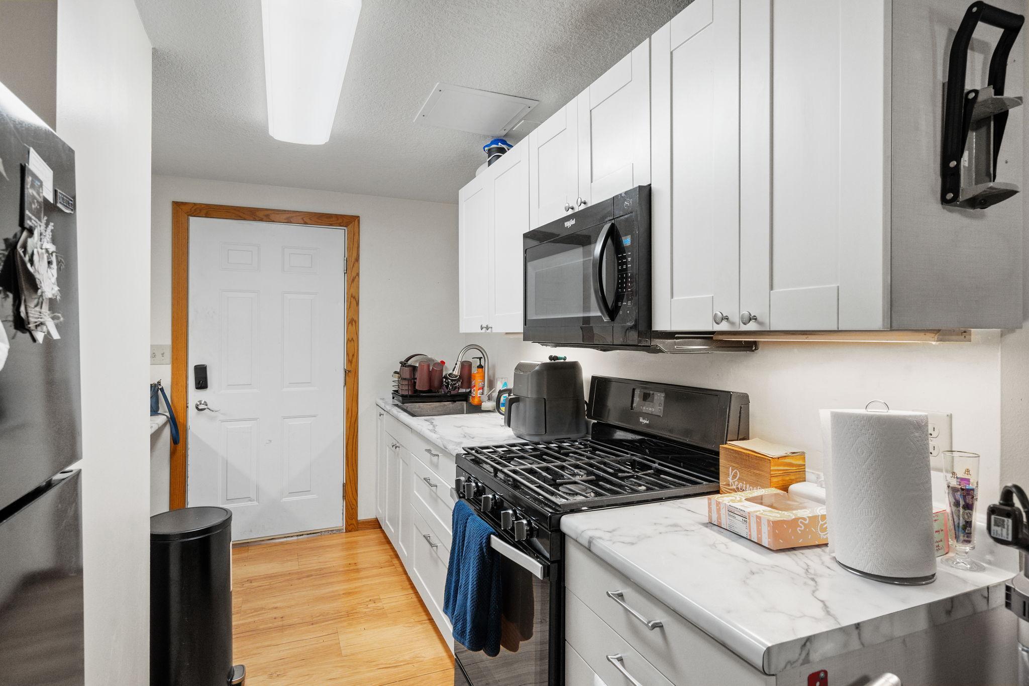 2535 Aldrich Avenue S Property Photo 45