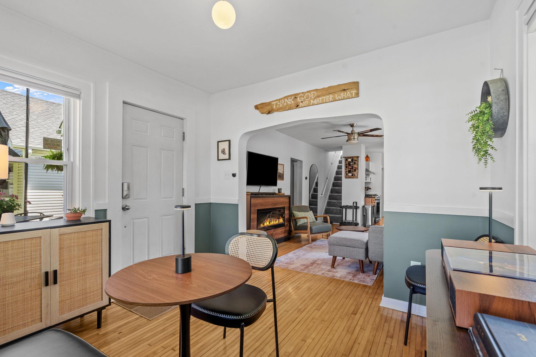 1828 Eustis Street Property Photo 4
