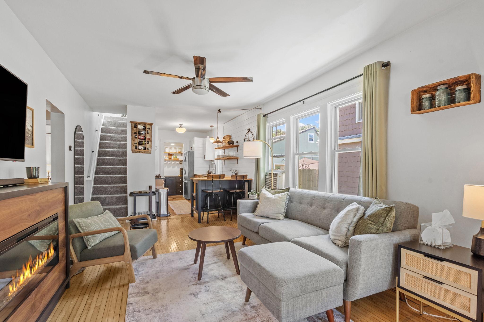 1828 Eustis Street Property Photo 5