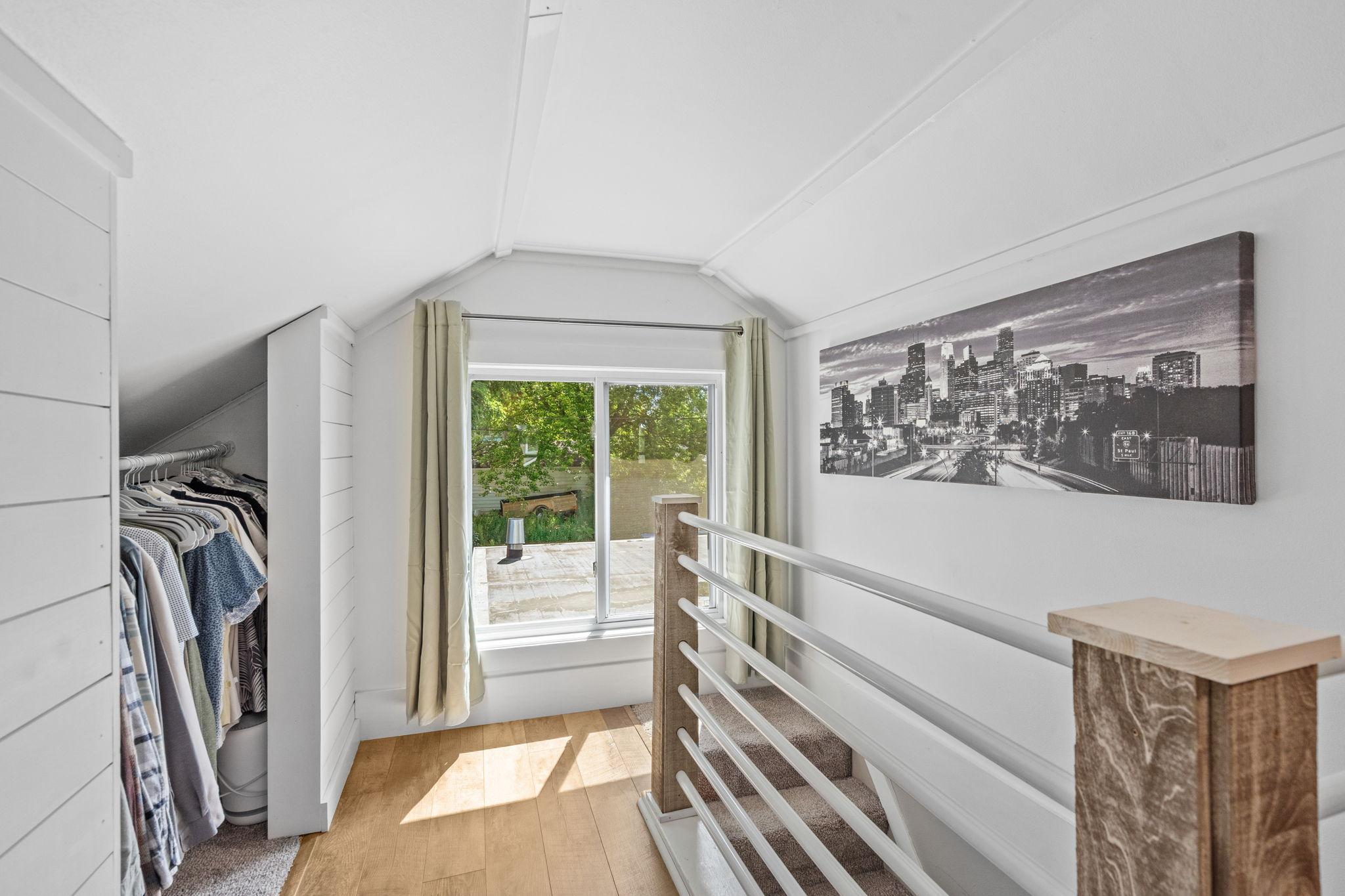 1828 Eustis Street Property Photo 15