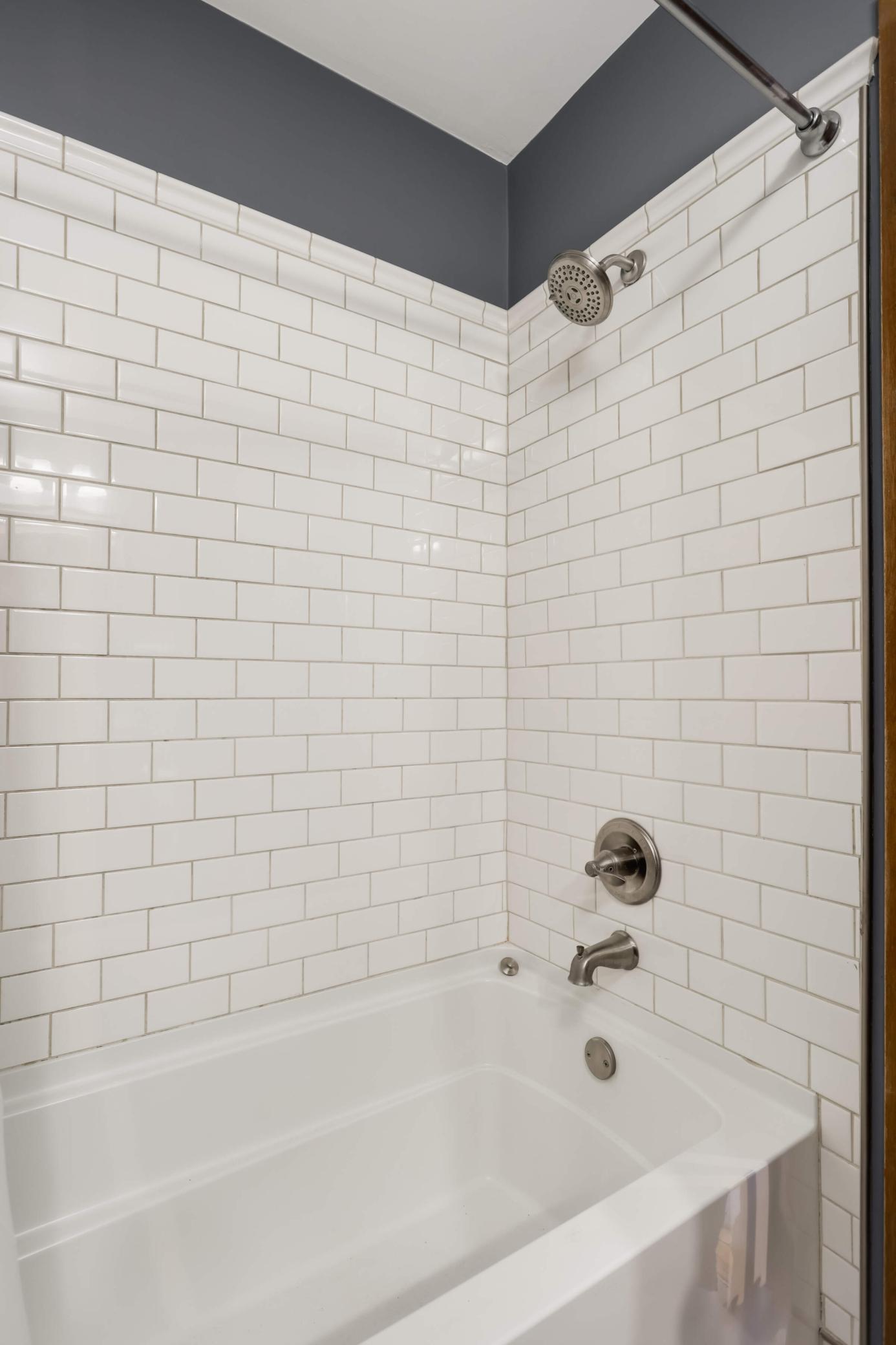 635 Grand Avenue 4 Property Photo 11