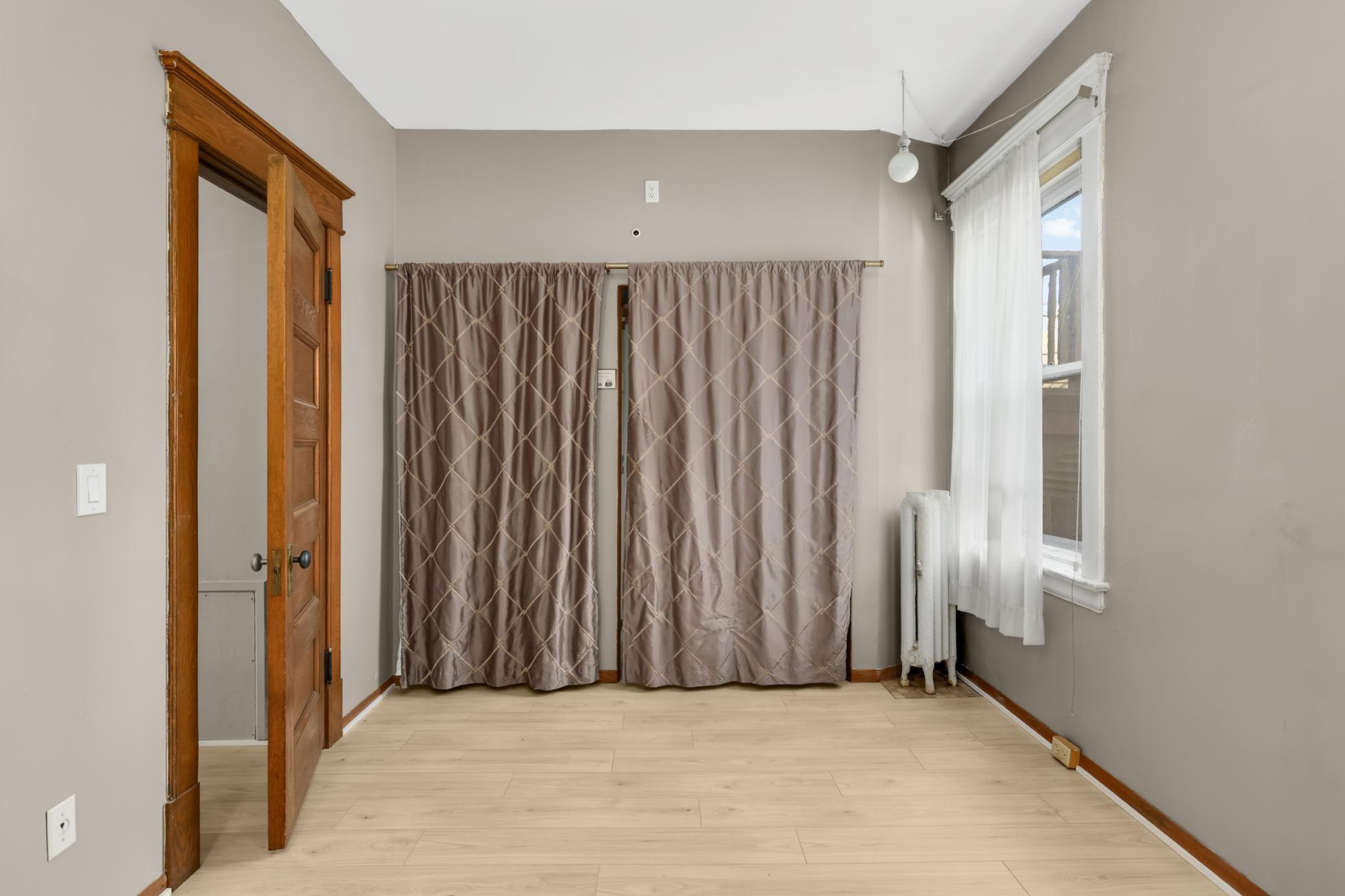 635 Grand Avenue 4 Property Photo 13