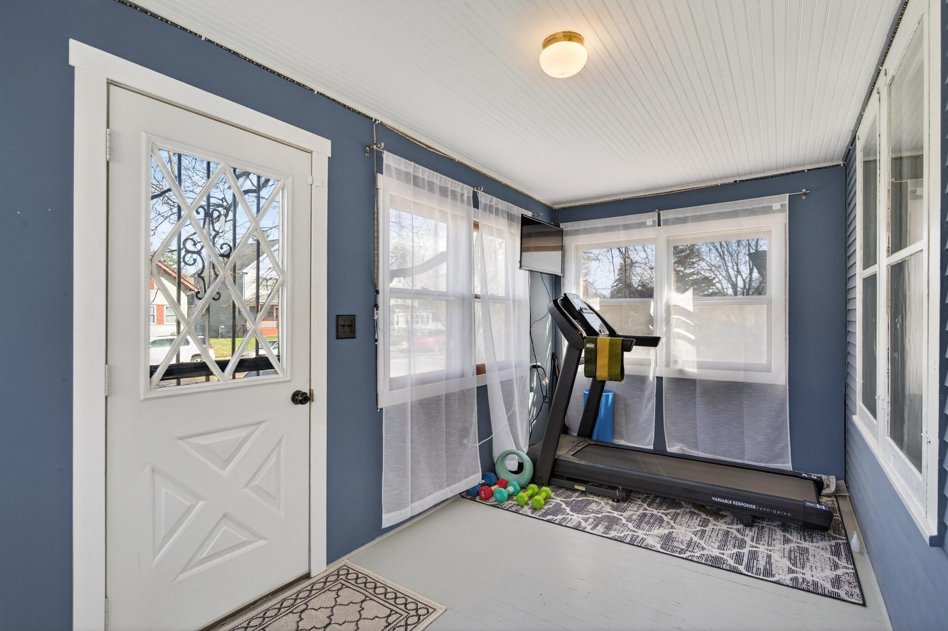 3439 Penn Avenue N Property Photo 2