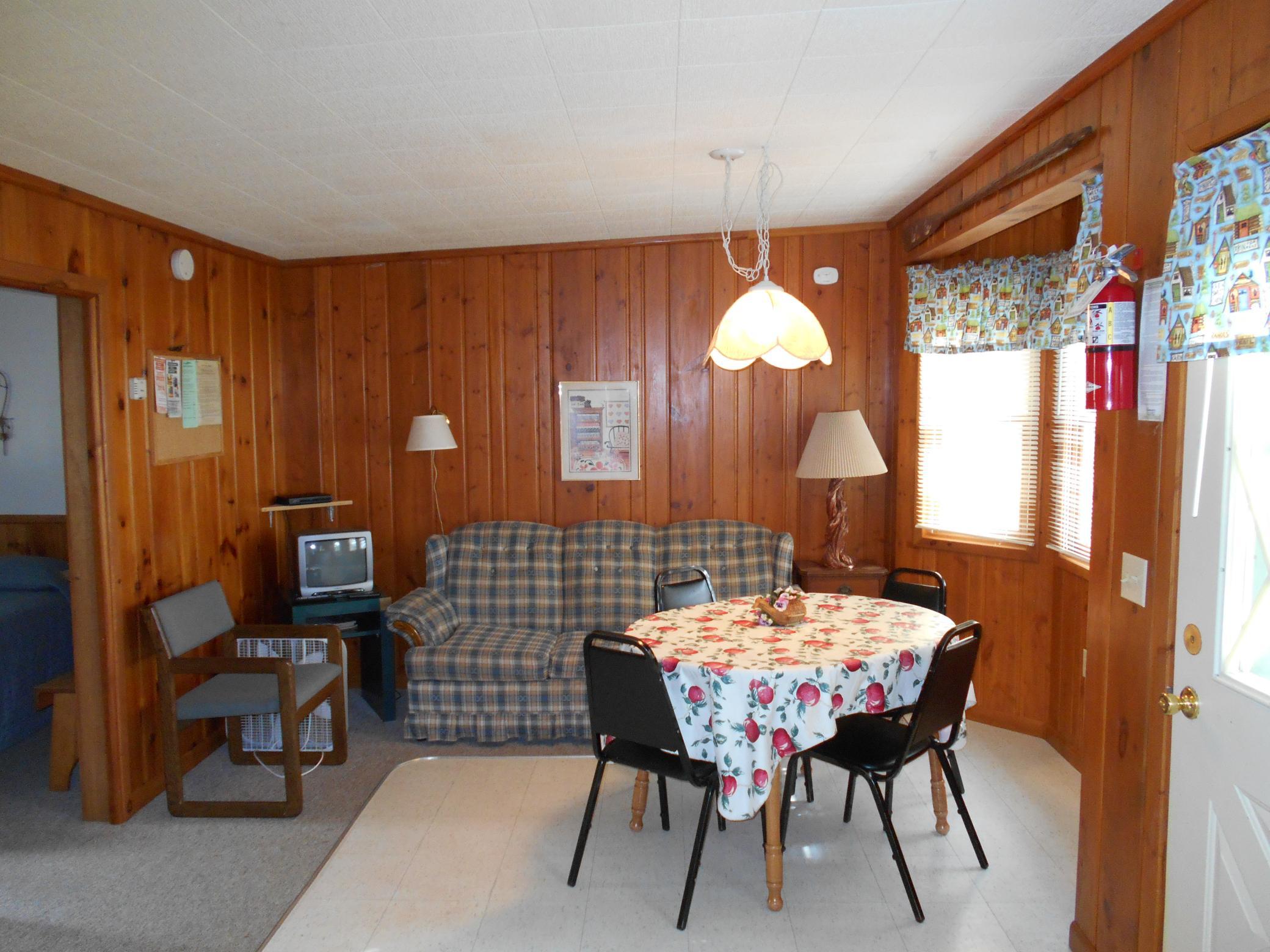 7056210 Property Photo 22