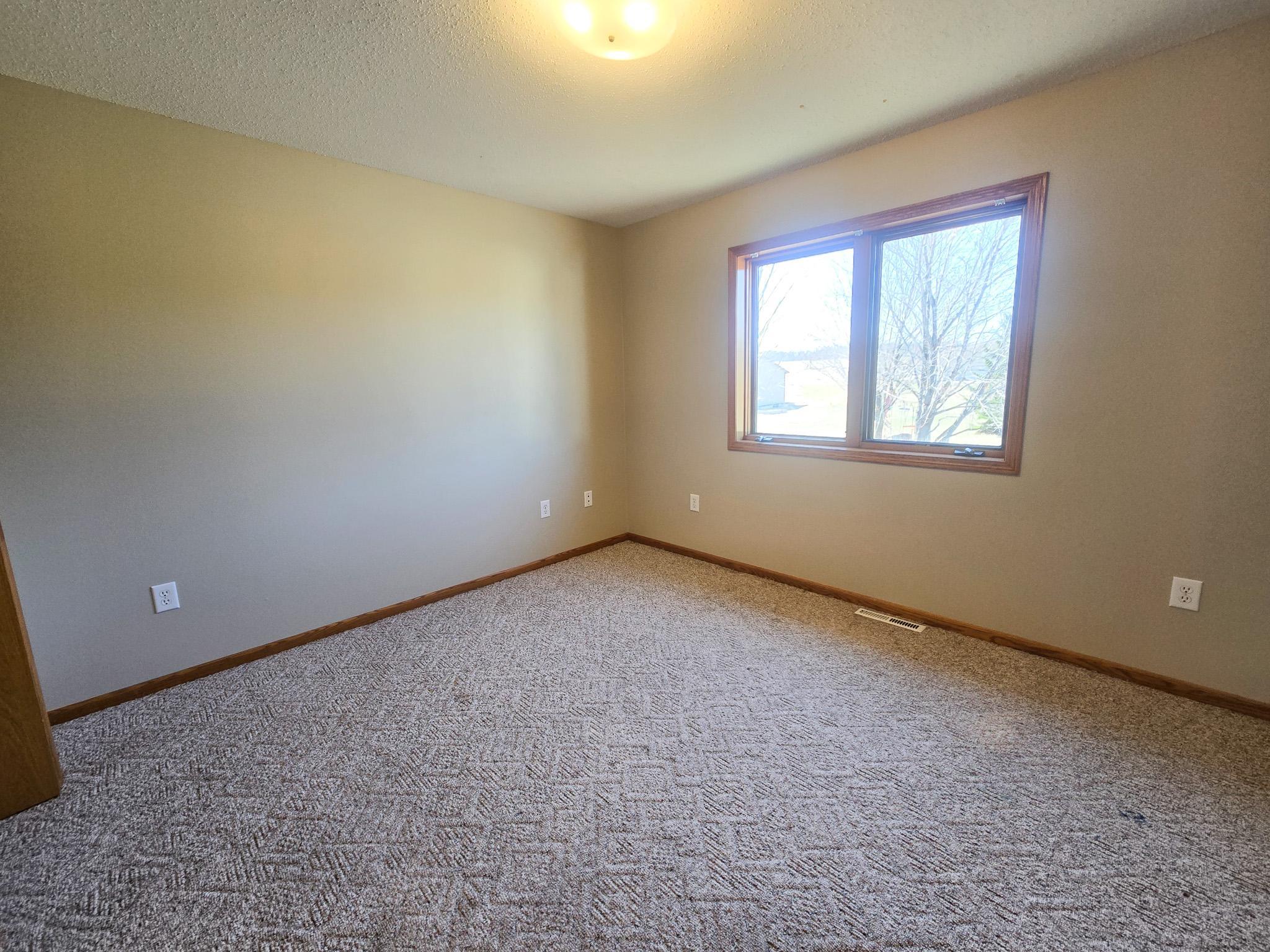 105 Park View Drive Property Photo 10