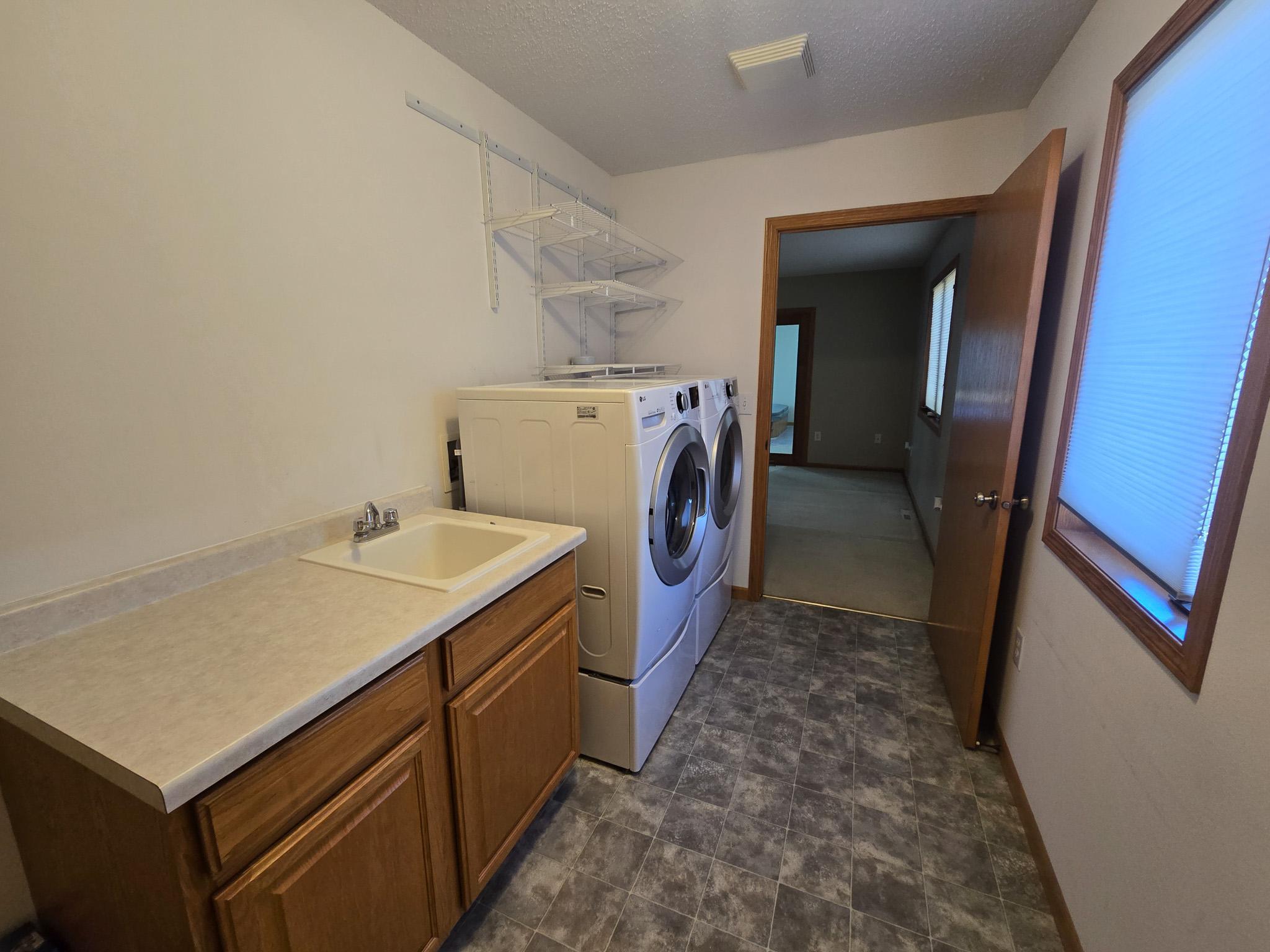 105 Park View Drive Property Photo 18