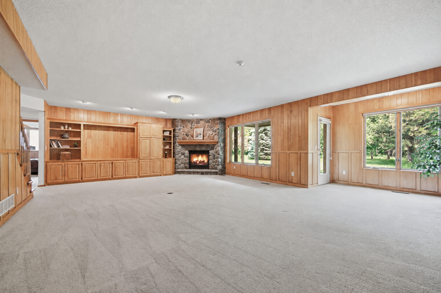 2579 Parkview Court Property Photo 15