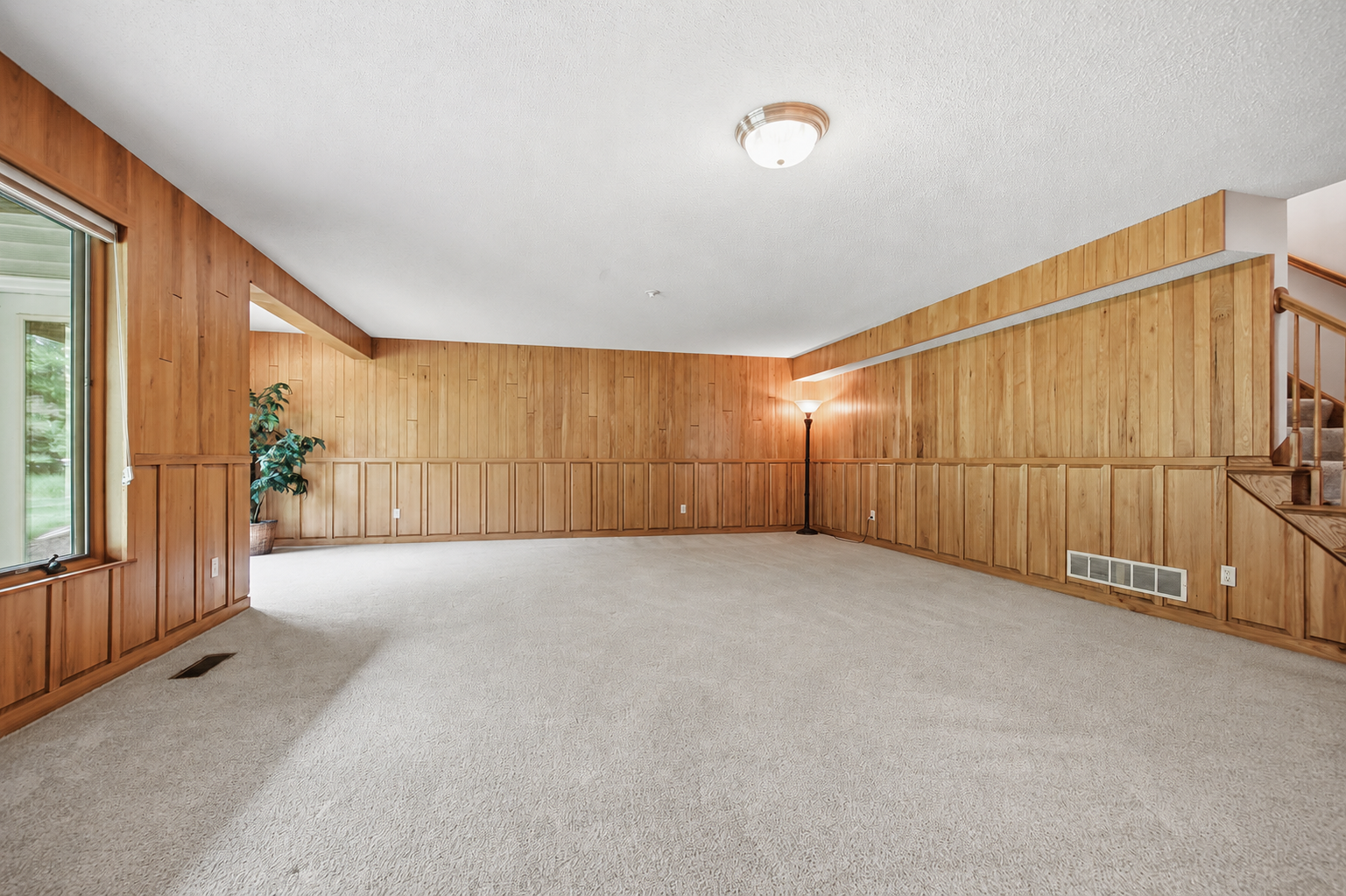 2579 Parkview Court Property Photo 16