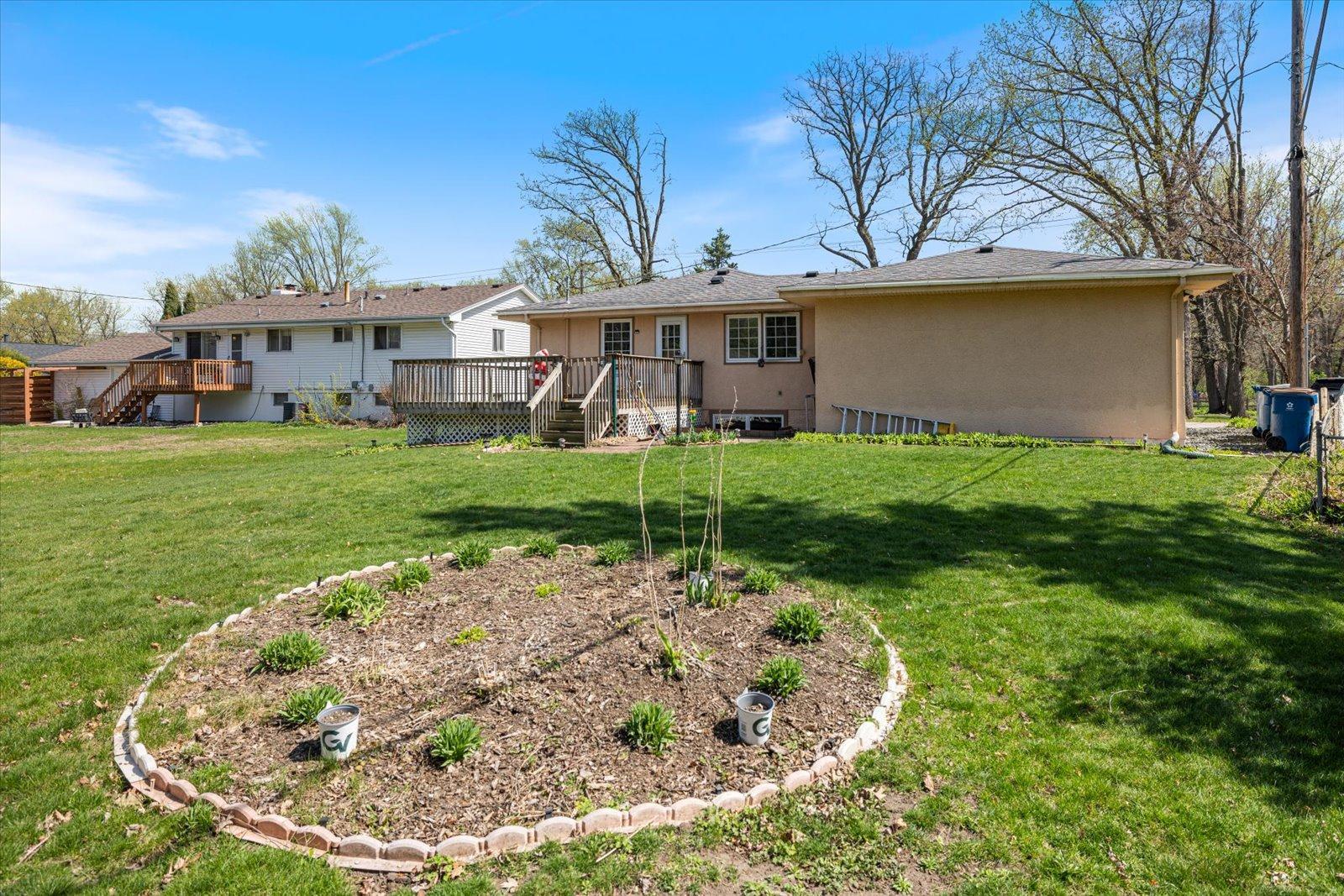 1436 E Old Shakopee Road Property Photo 2