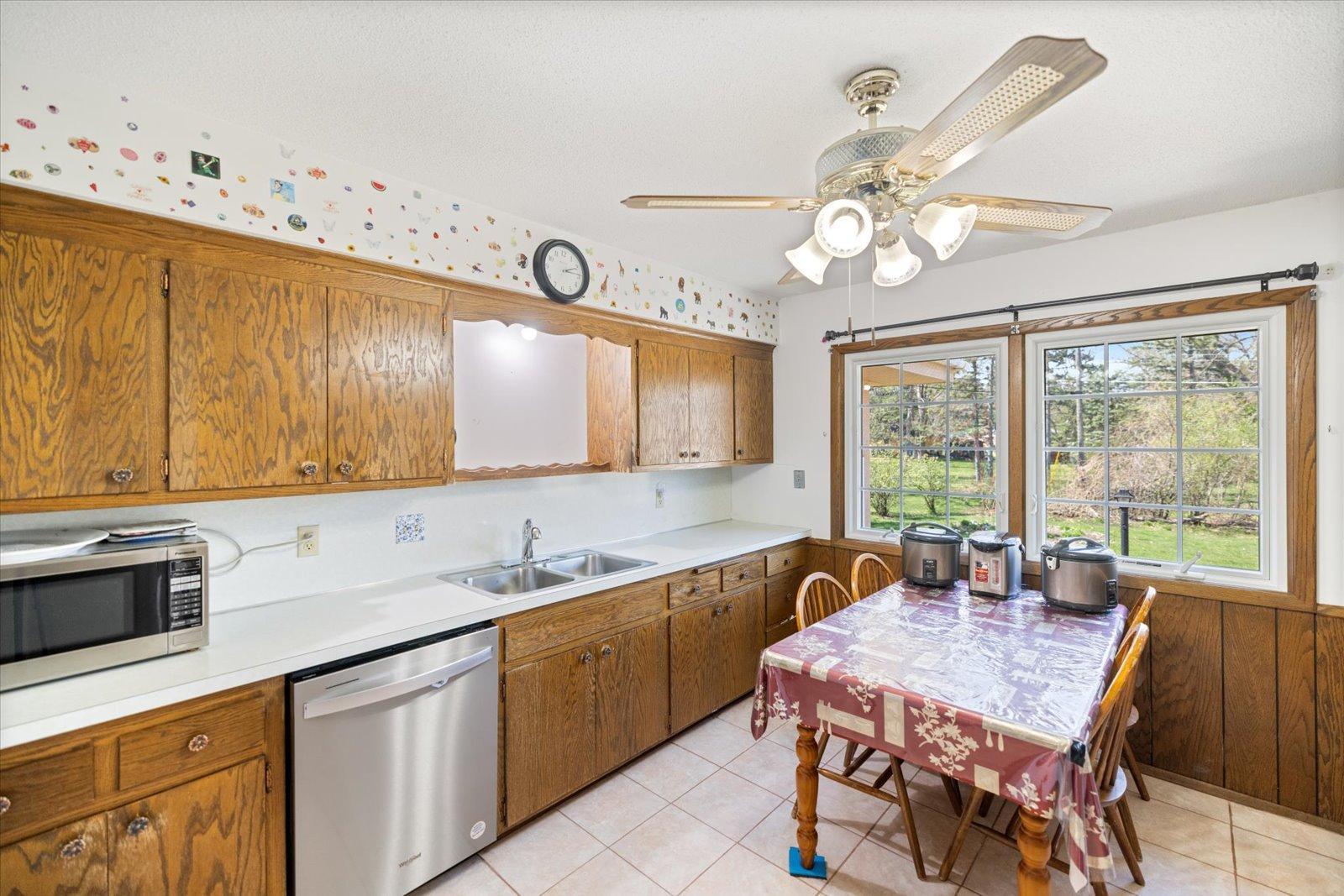 1436 E Old Shakopee Road Property Photo 10