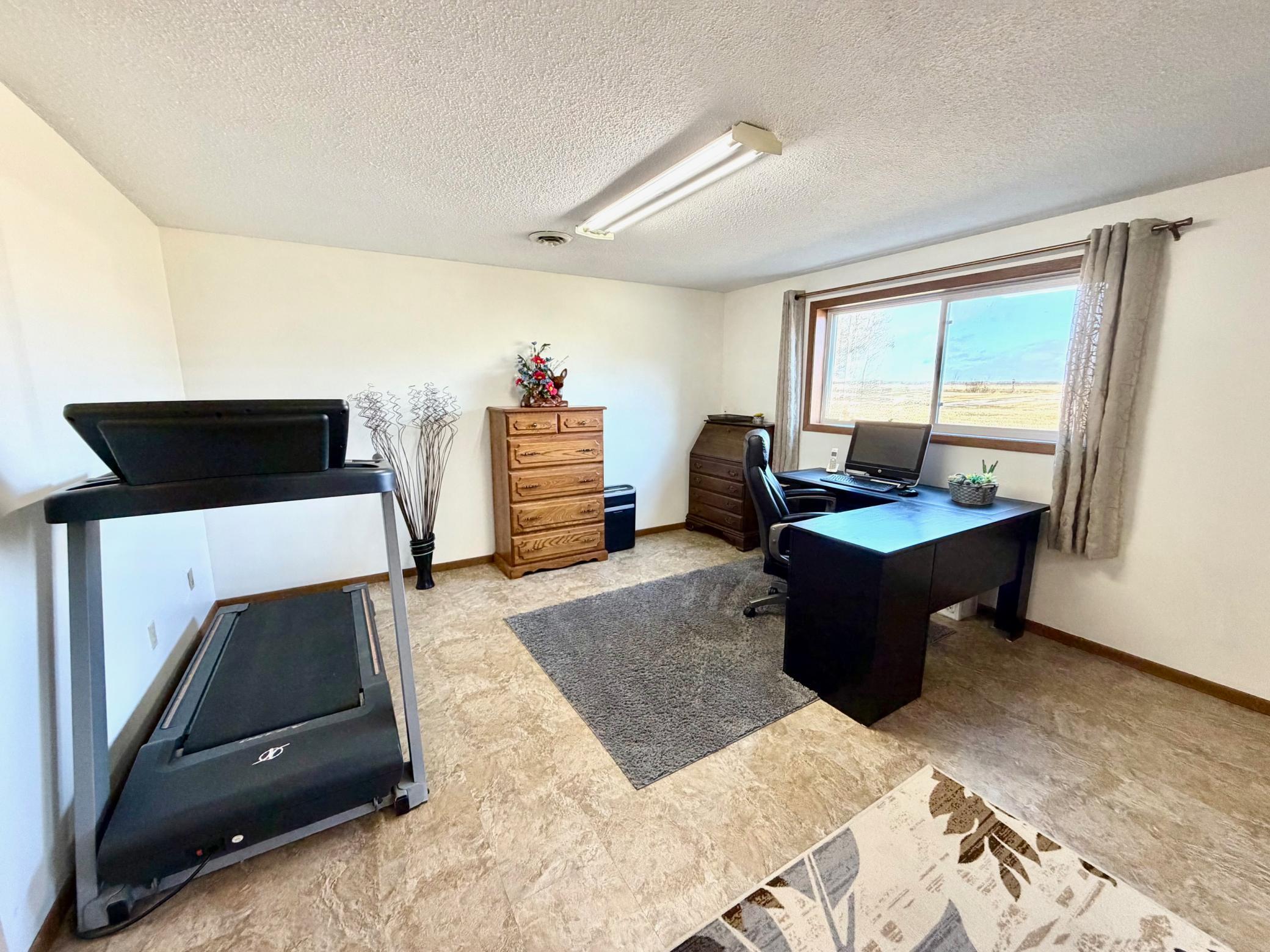 4703 210th Street Property Photo 21