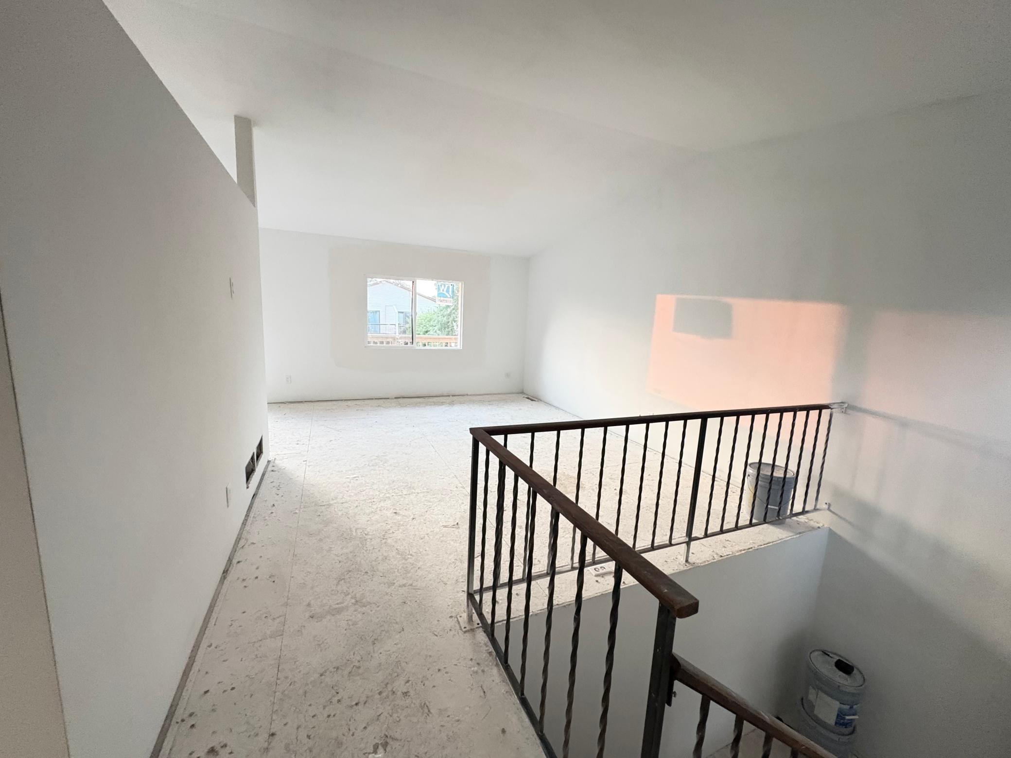 3826 Goodwin Avenue N Property Photo 6
