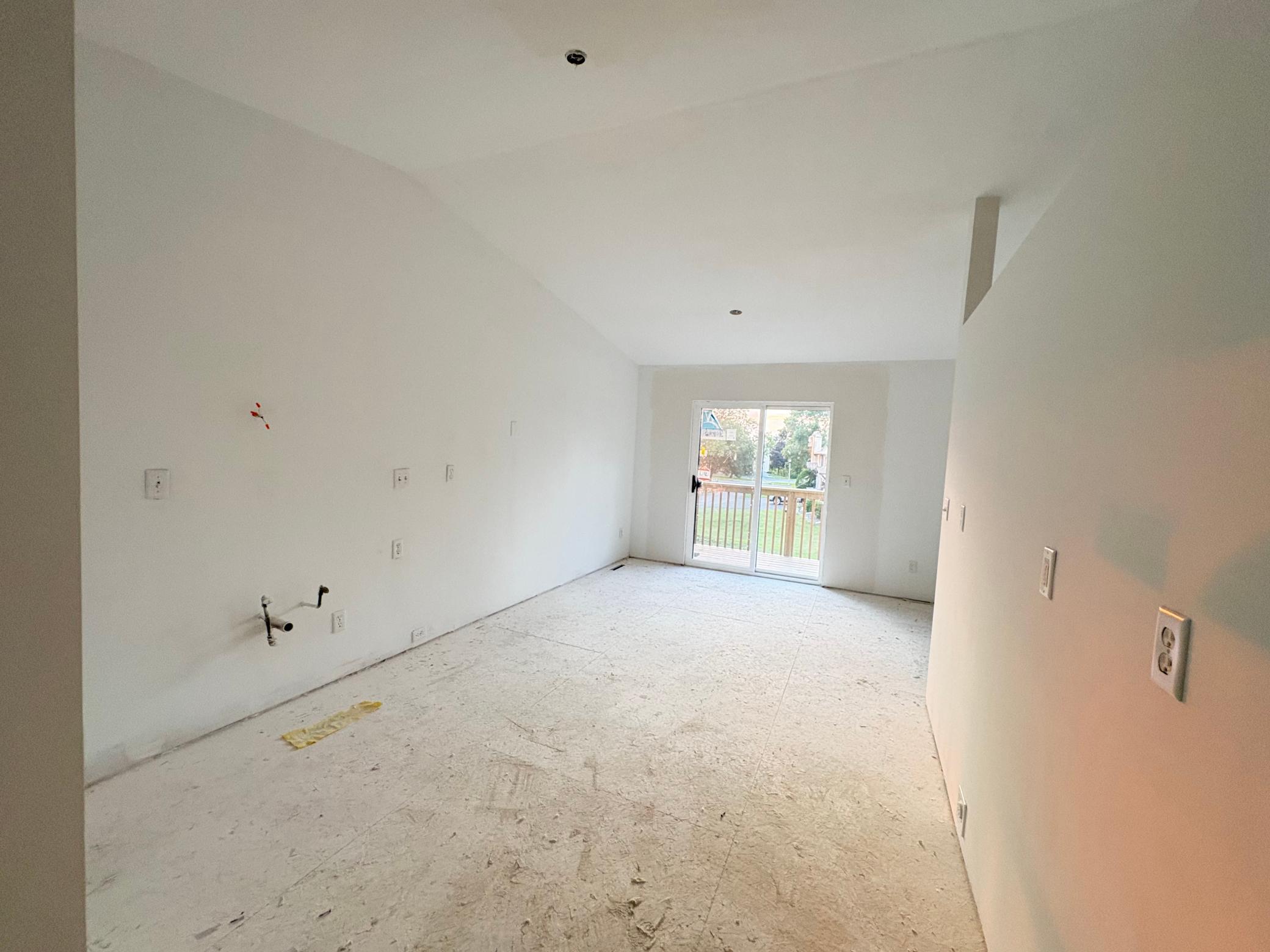 3826 Goodwin Avenue N Property Photo 7