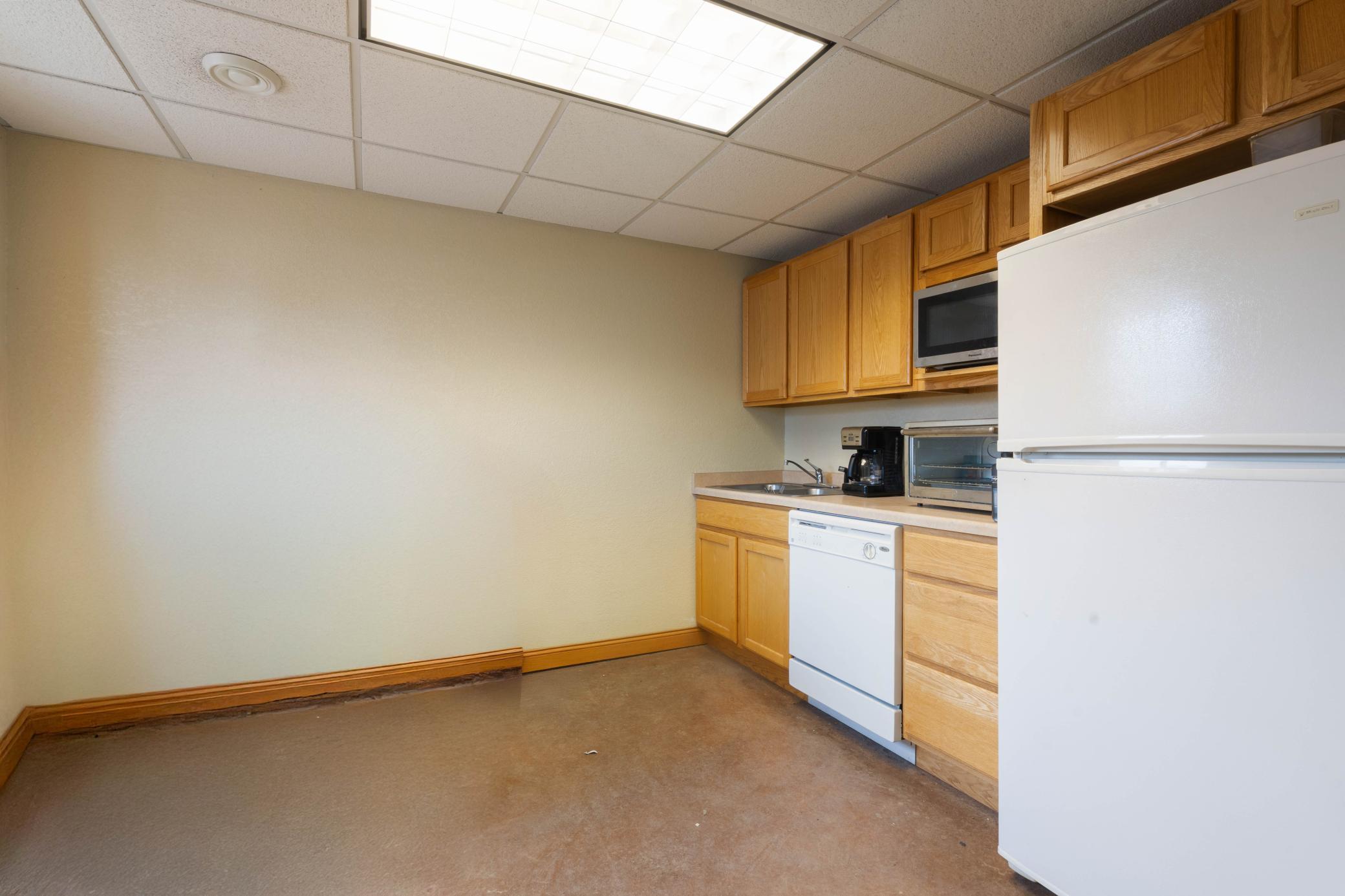 5223 Oakes Avenue Property Photo 16