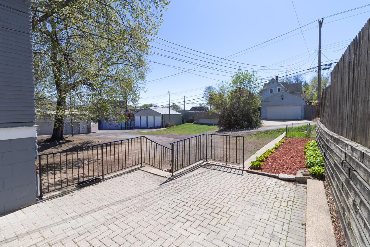 794 Case Avenue Property Photo 21