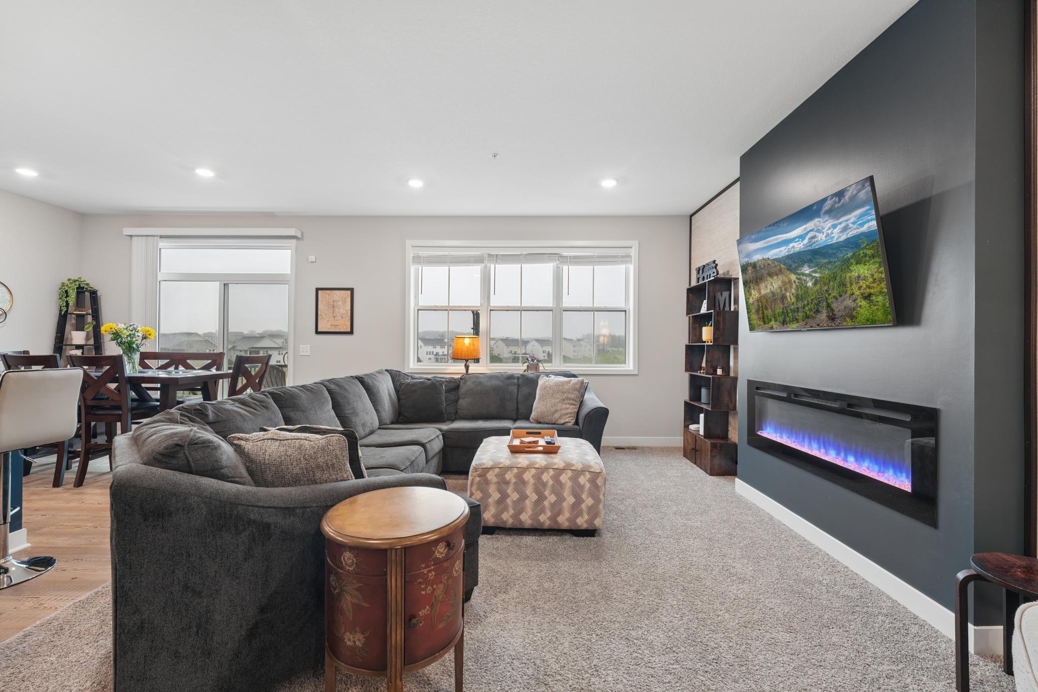 6453 Inspire Circle S Property Photo 4