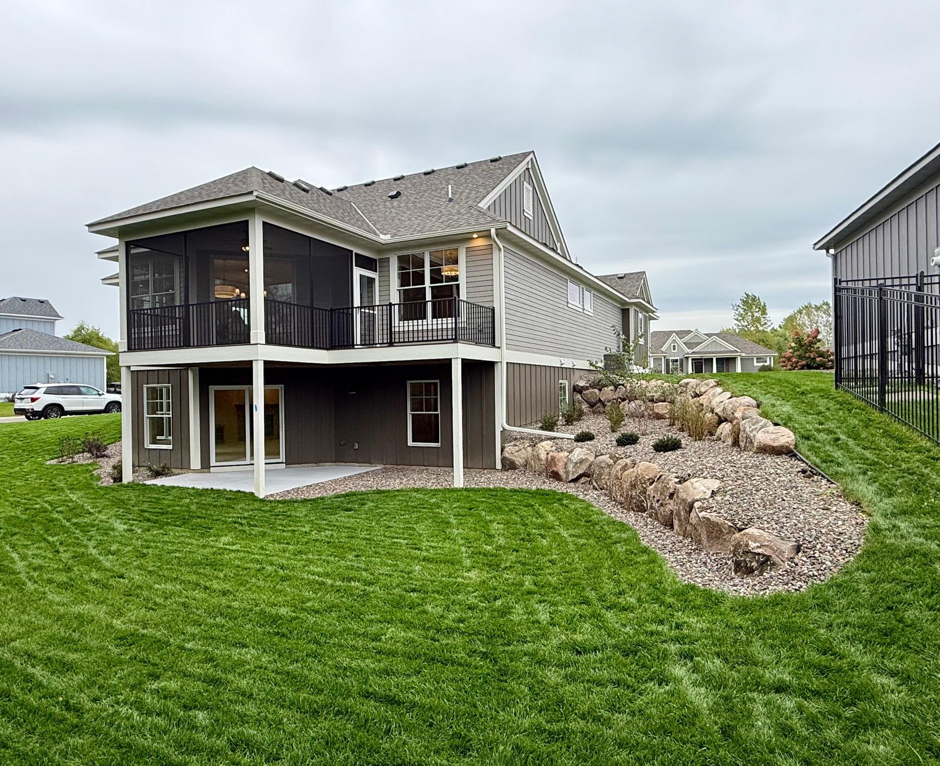 4636 Fable Road N Property Photo 2