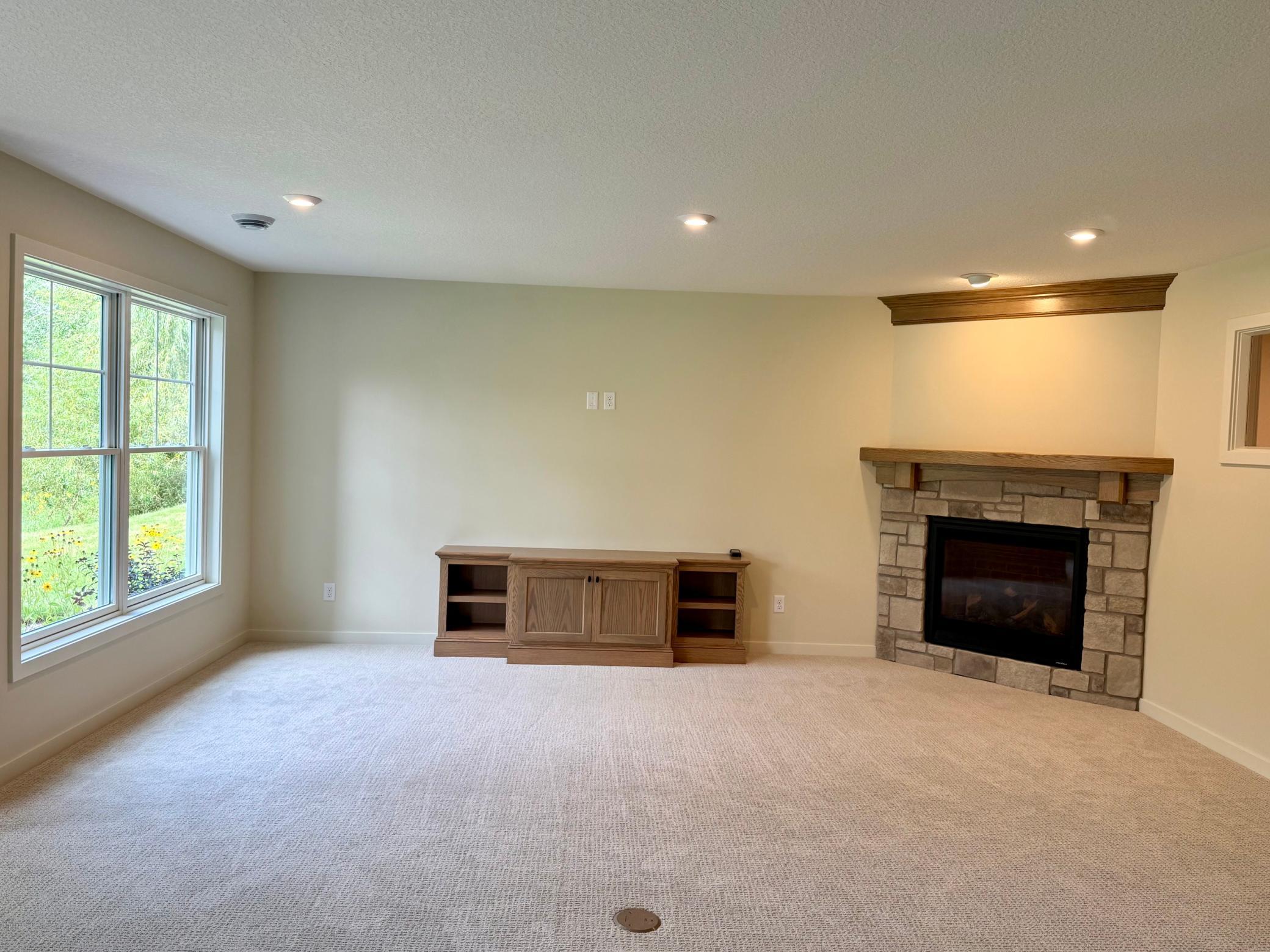 4636 Fable Road N Property Photo 25