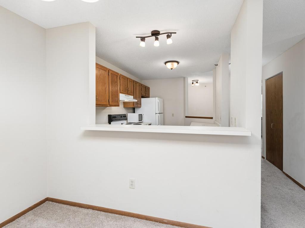 7605 Edinborough Way 6214 Property Photo 10