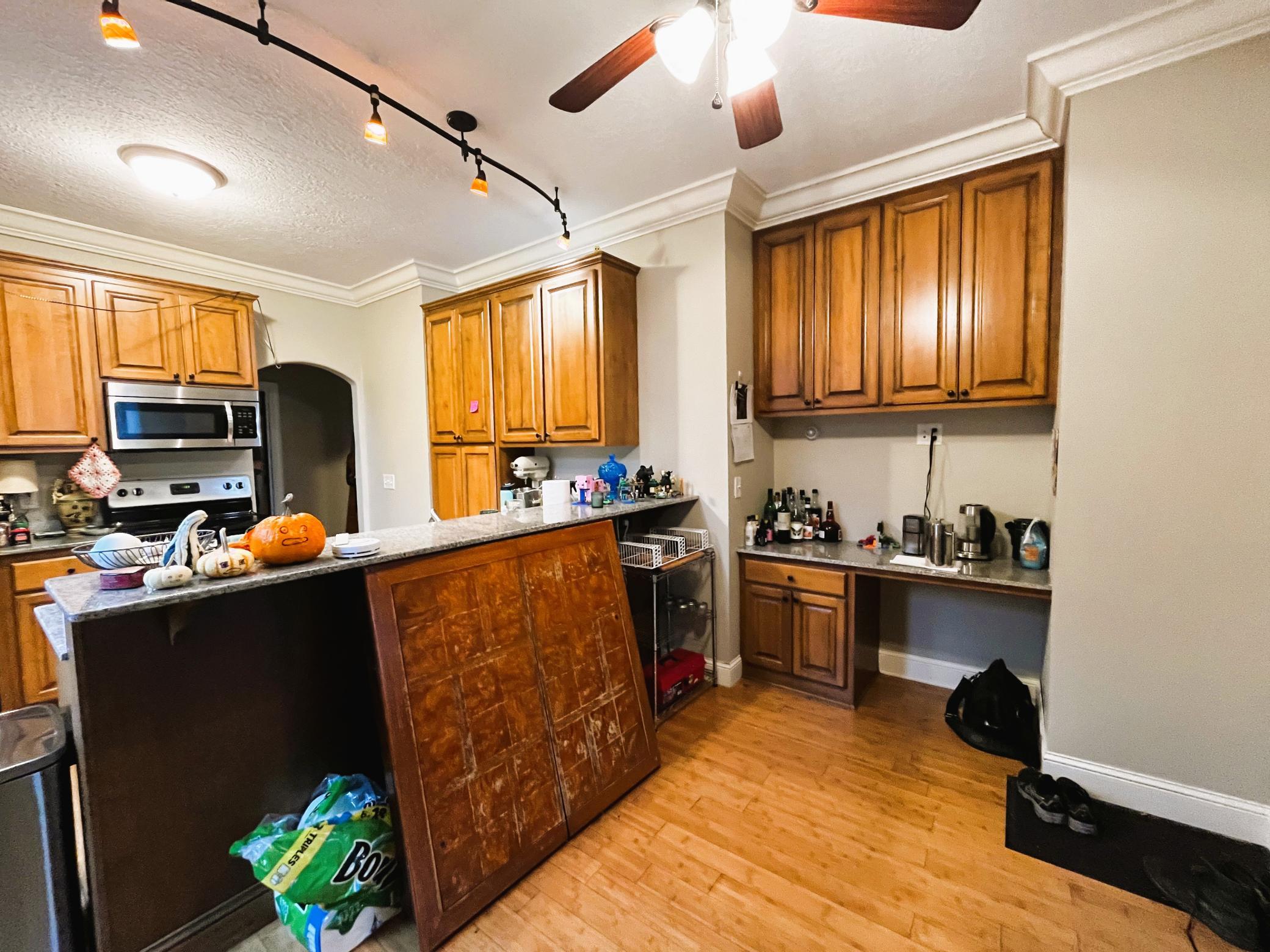 1092 18th Avenue Se Property Photo 15
