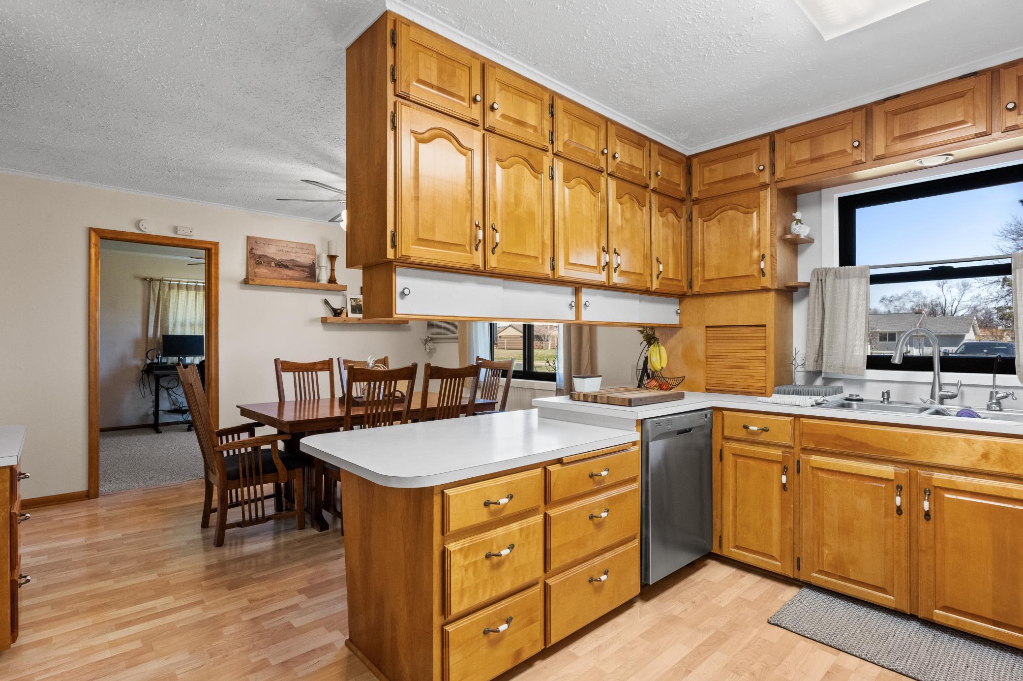 534 Lake Shore Drive Property Photo 7
